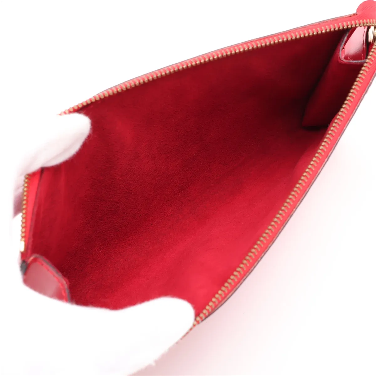 Epi Pochette Accessoires M52947 AR1903 Red — view 7