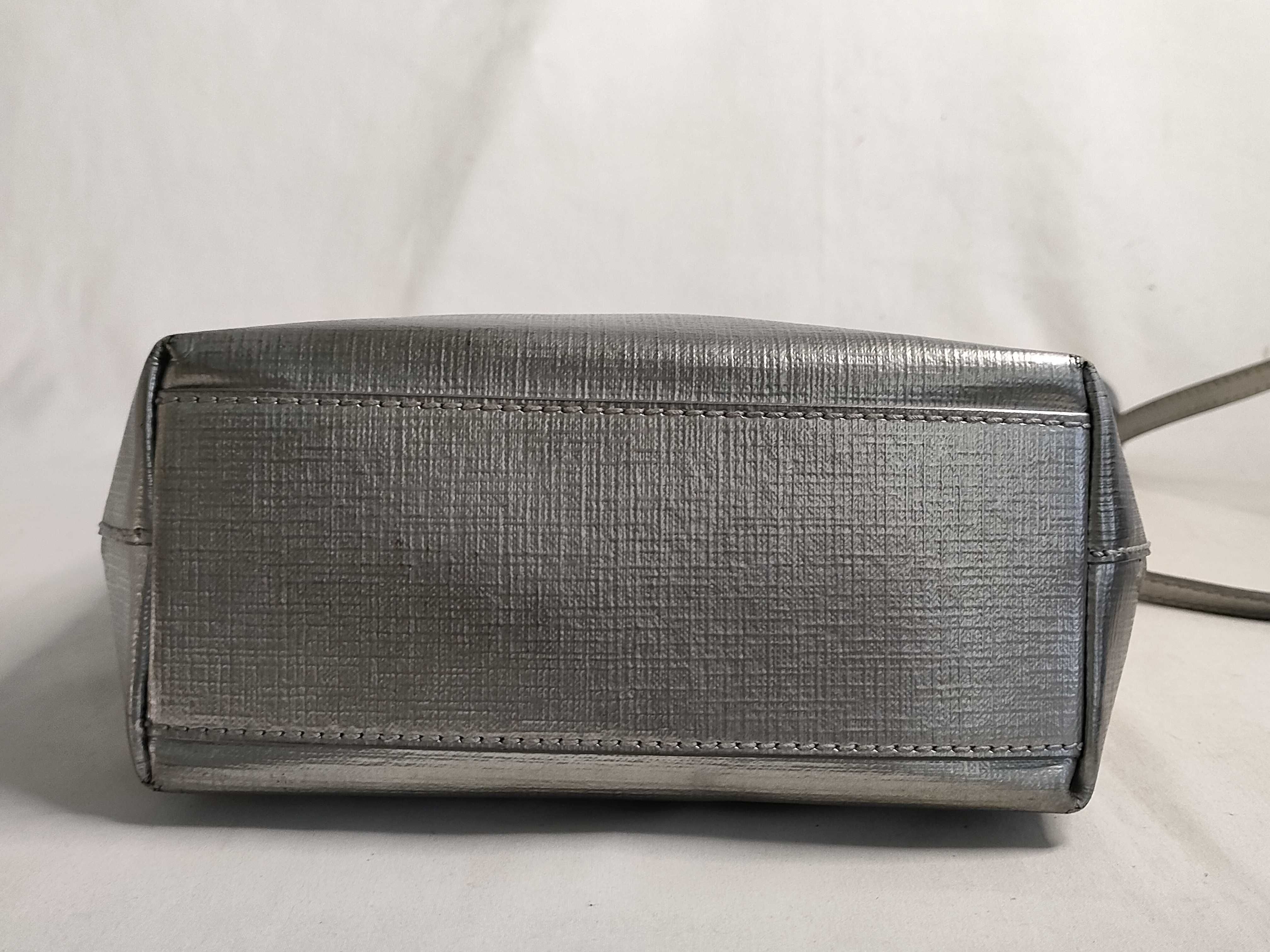 handbag — view 8