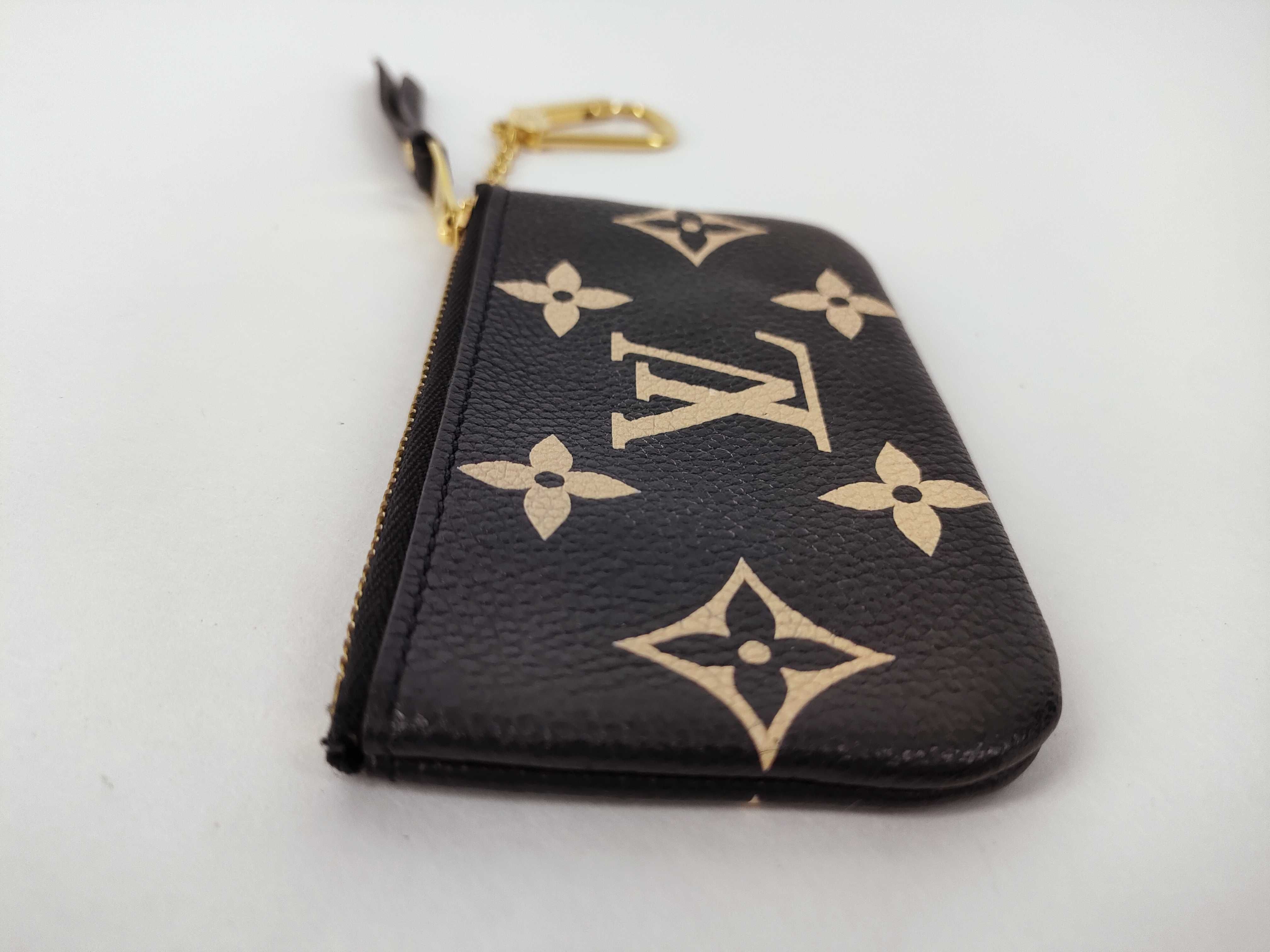 Monogram Empreinte Louis Vuitton Pochette Clé Bicolor Empreinte CT5203 Coin Case — view 4