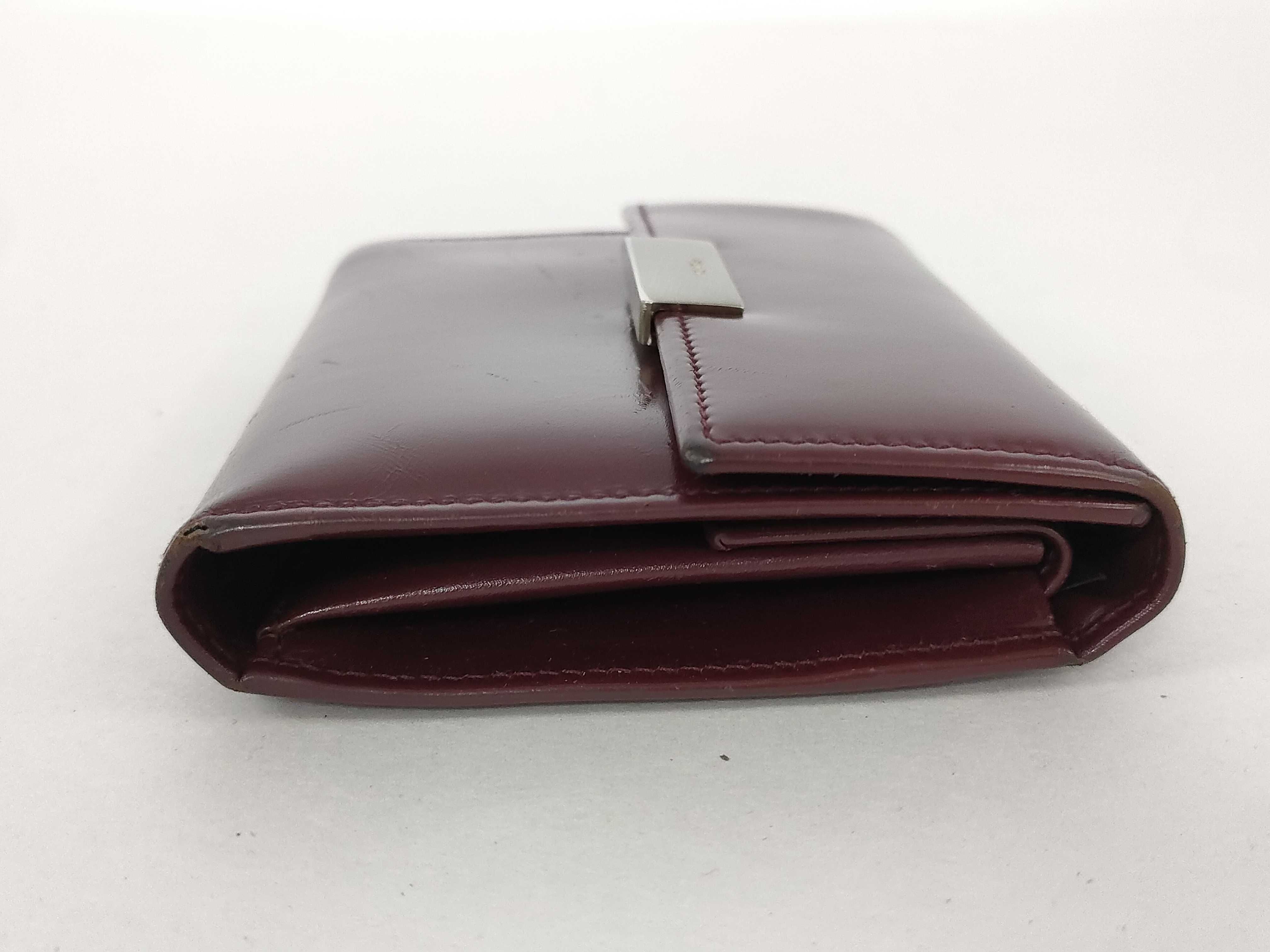 wallet — view 4