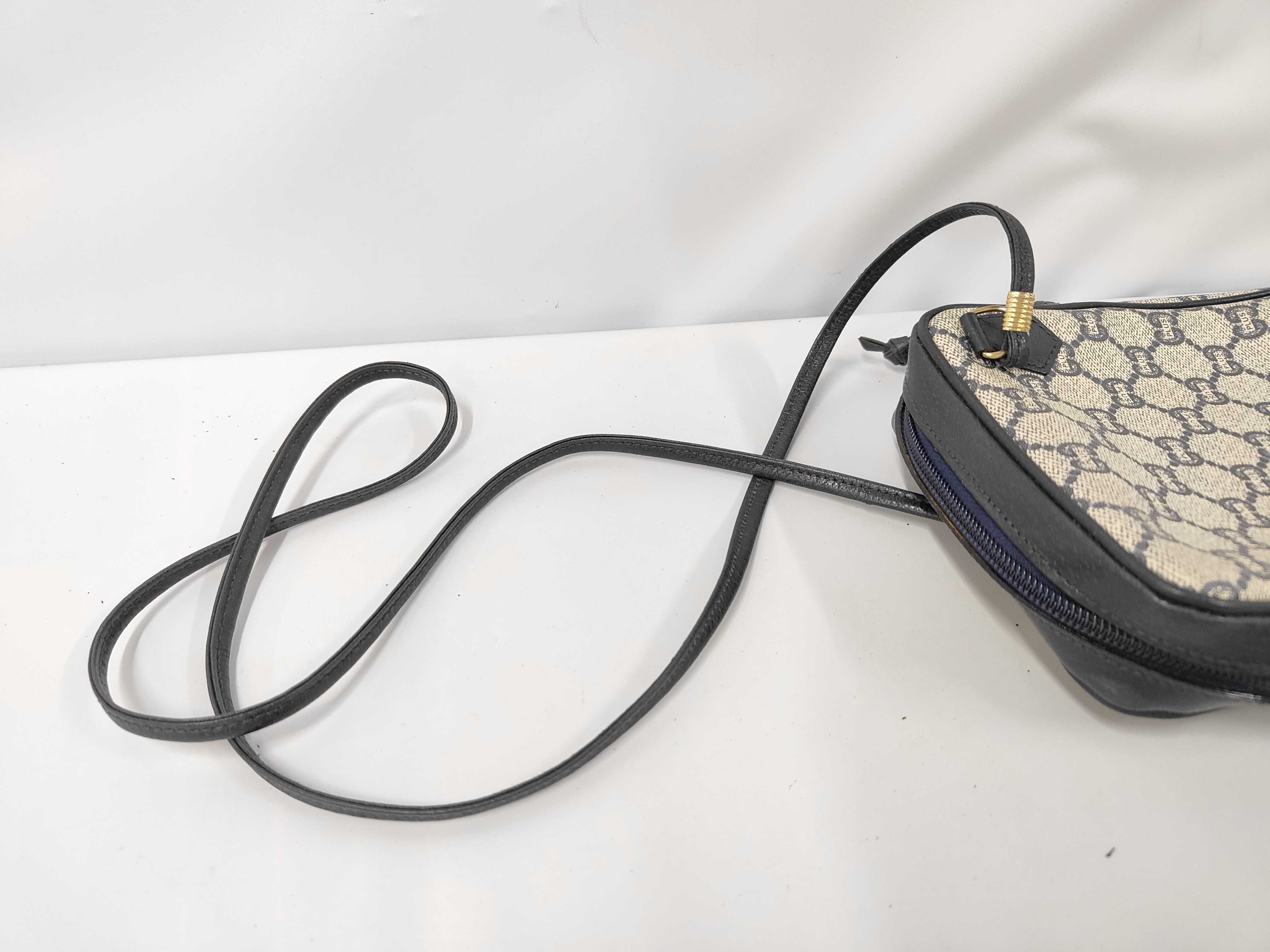 Old Gucci Shoulder Bag — view 5