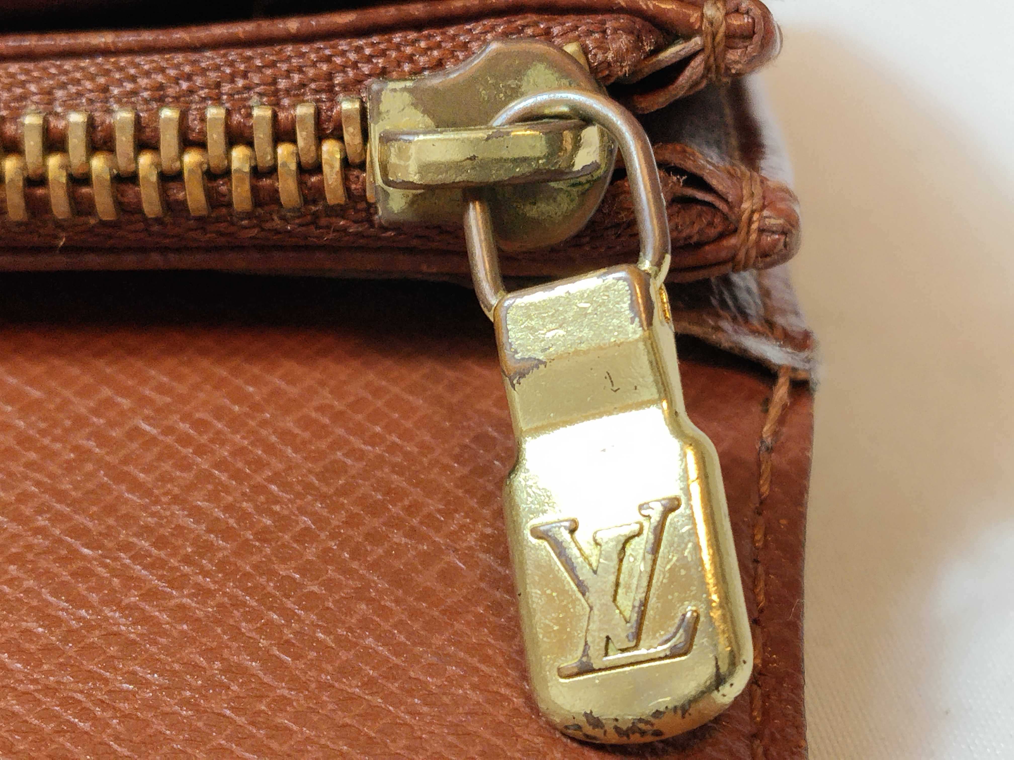 Monogram Portefeuille Sarah Wallet — view 8
