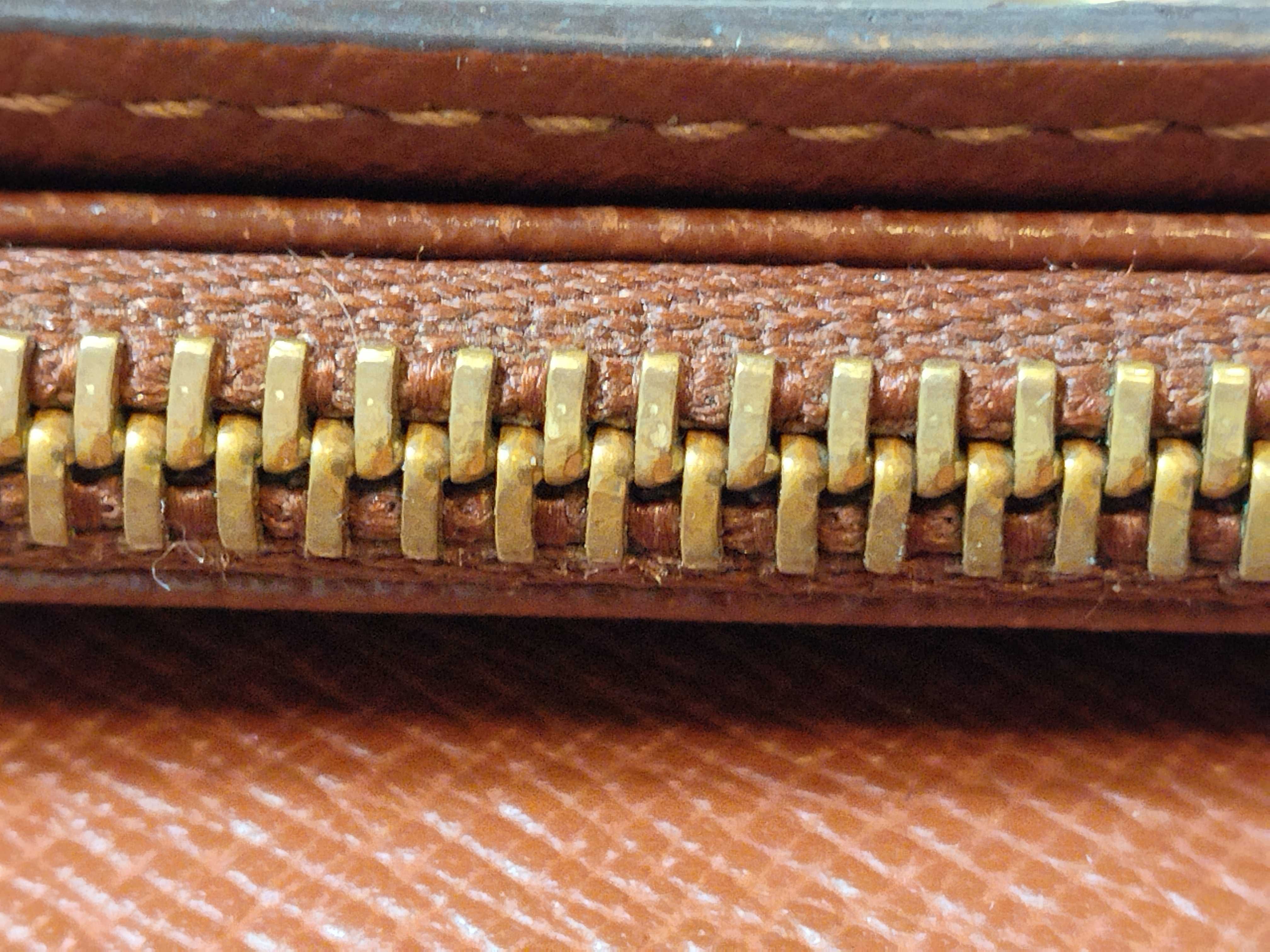 Monogram Portefeuille Sarah Wallet — view 9