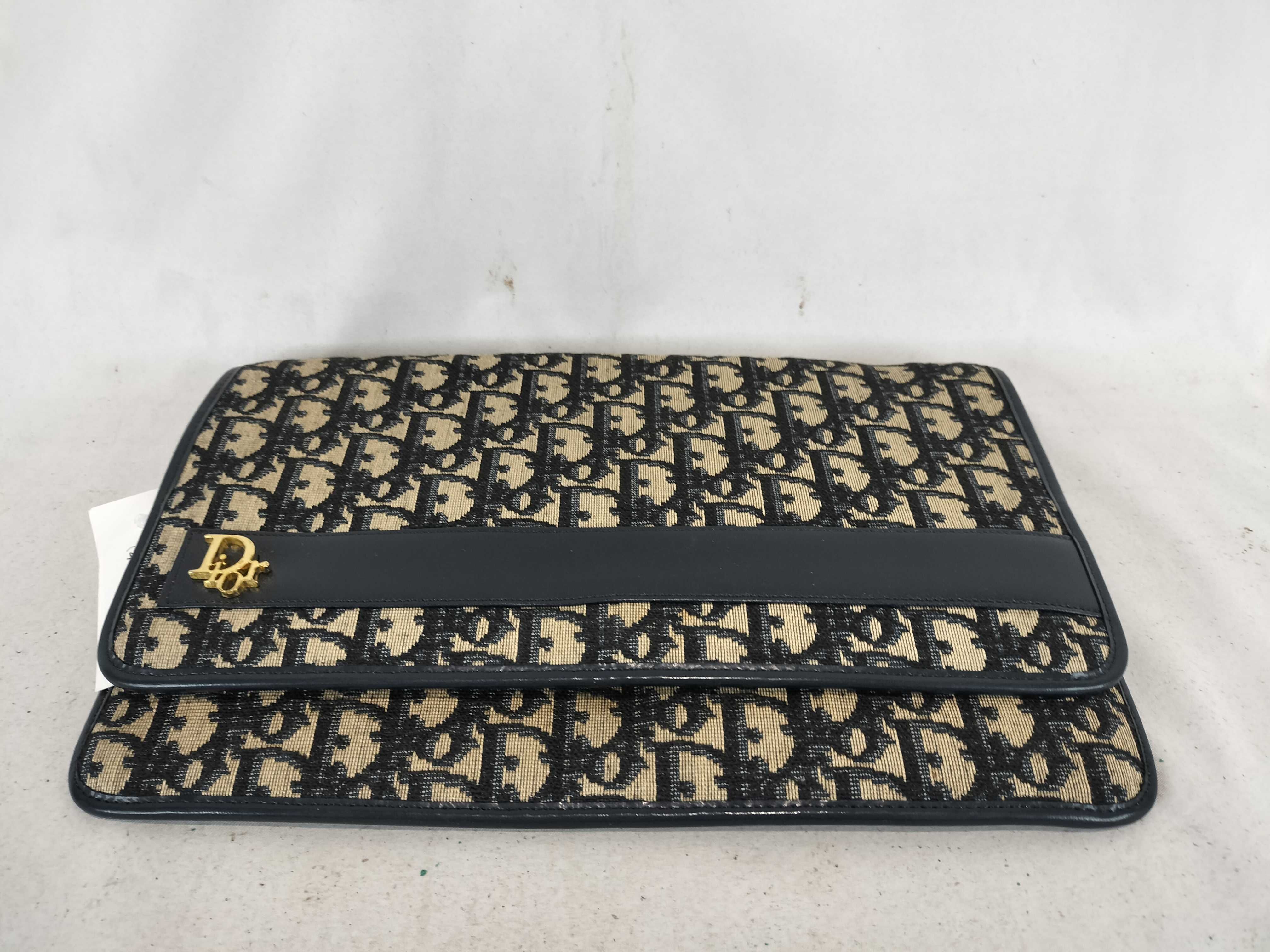 Trotter Clutch Bag — view 4