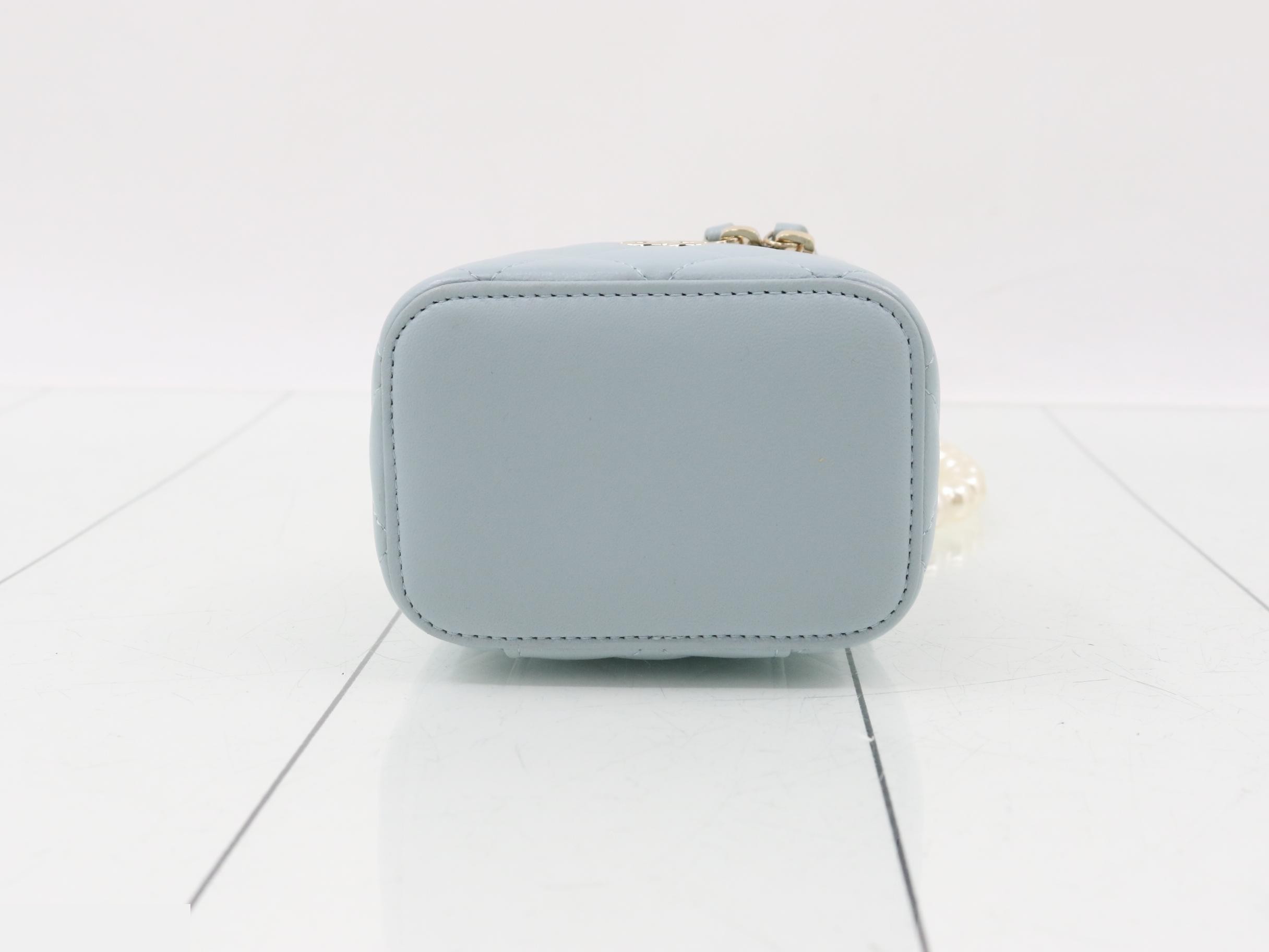 Matelassé Lambskin Coco Mark Vanity Case/Pearl Chain Shoulder Bag (Blue) — view 3