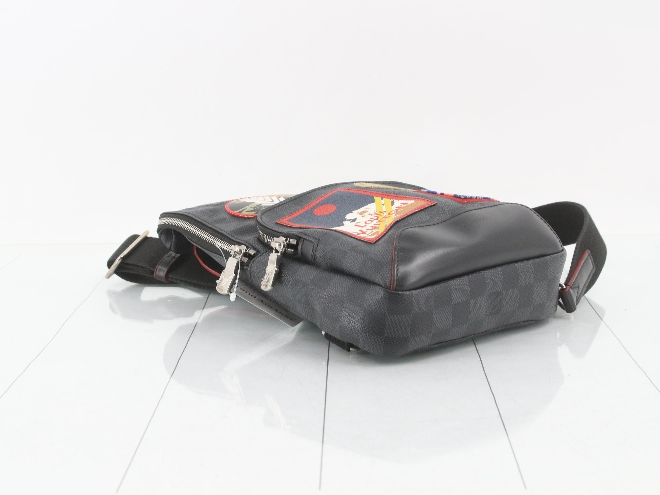 Damier Graphite Avenue Sling Bag (Shoulder Bag) — view 5