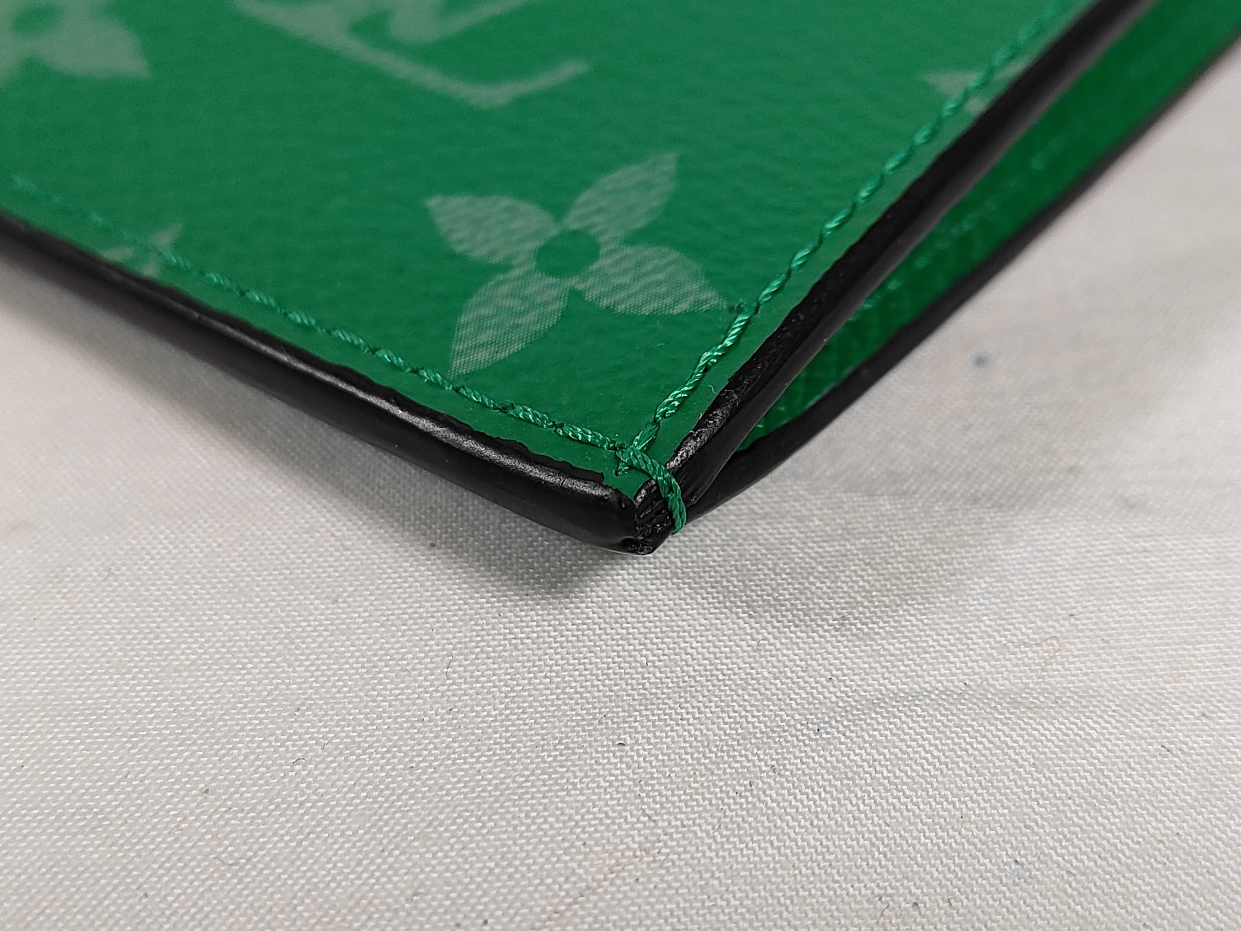 Taiga Lama Coin Card Holder M83102 Coin Case — view 4