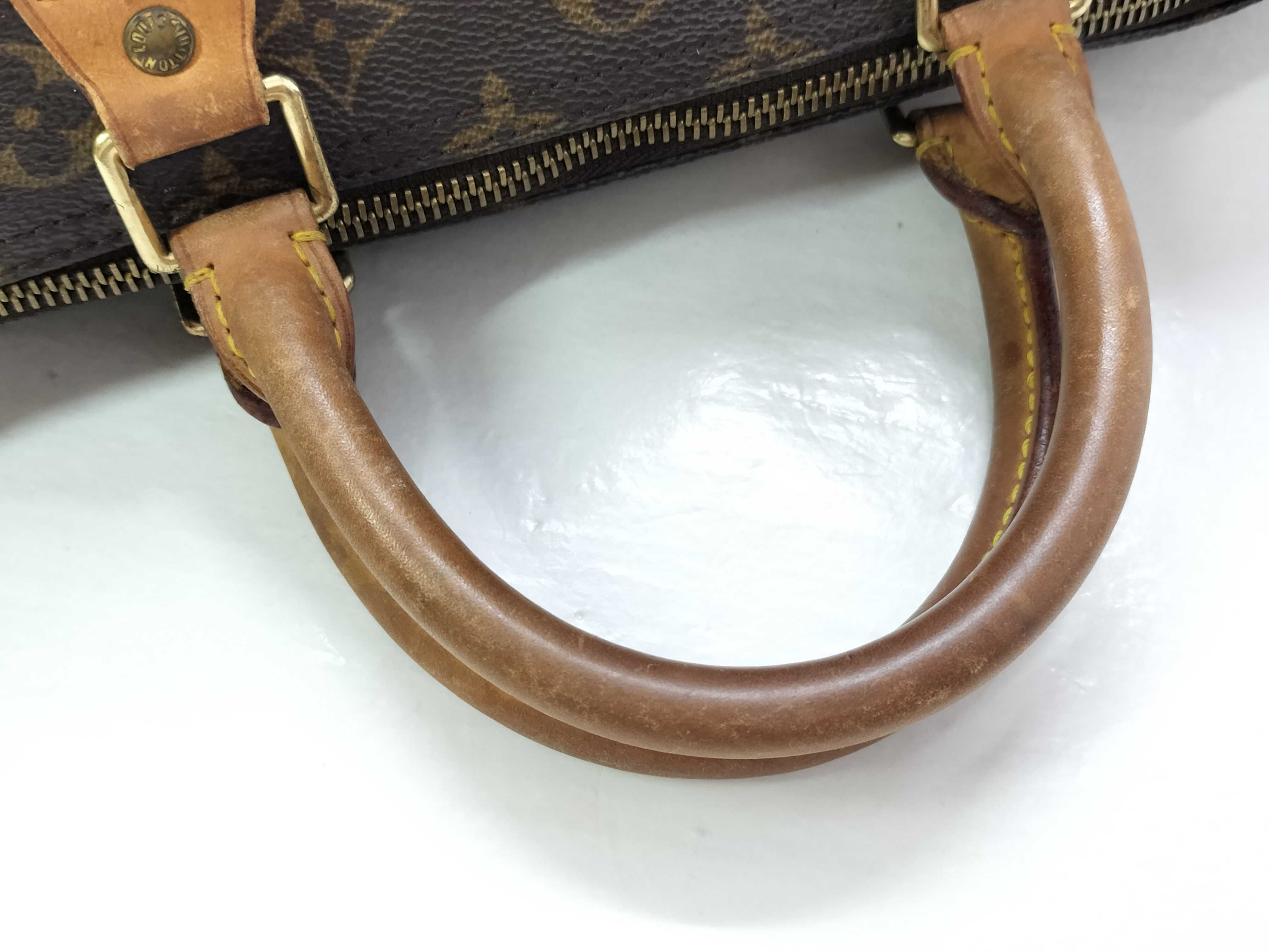 Monogram Louis Vuitton Speedy 30 Handbag — view 3