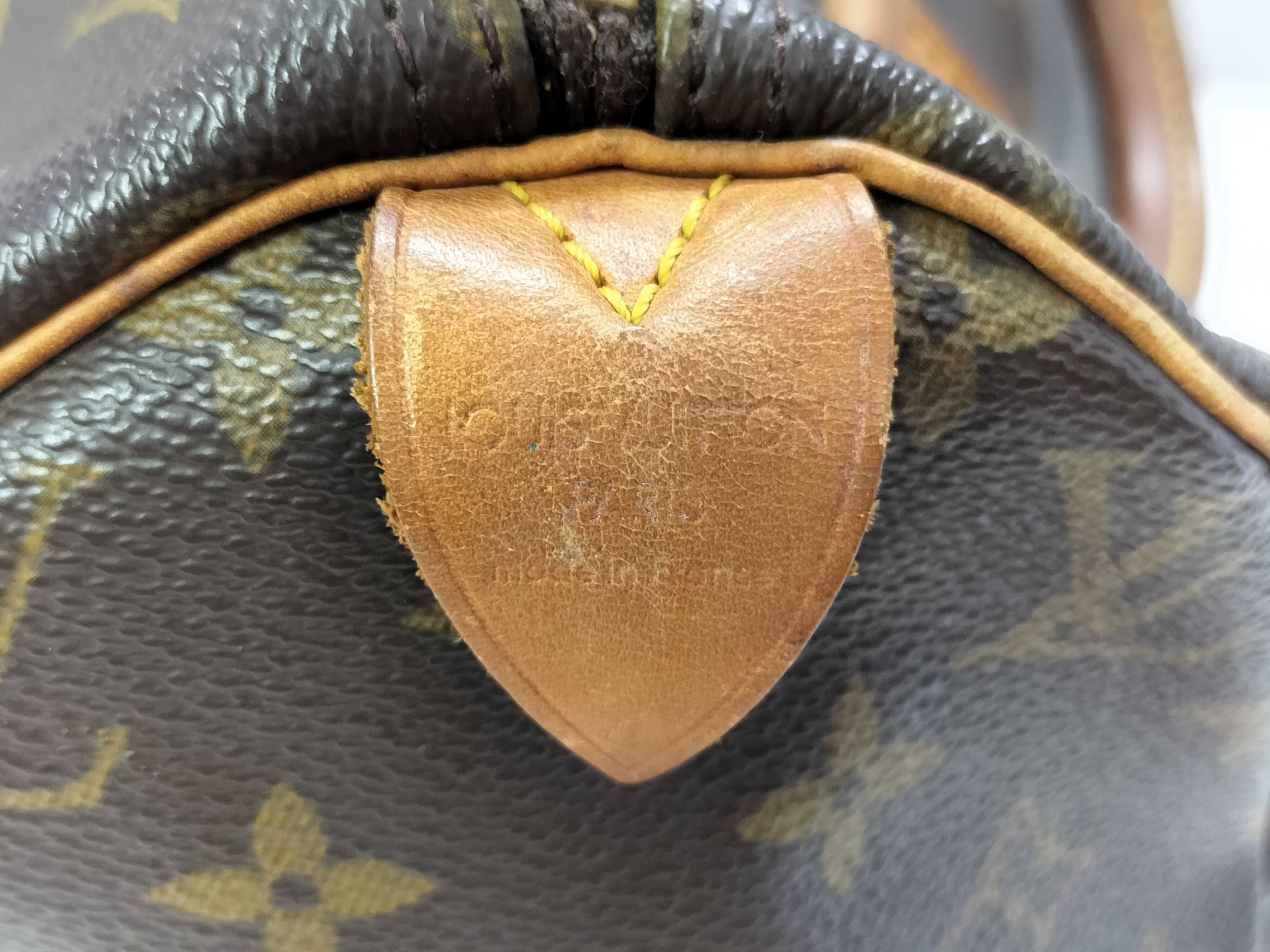 Monogram Louis Vuitton Speedy 30 Handbag — view 9