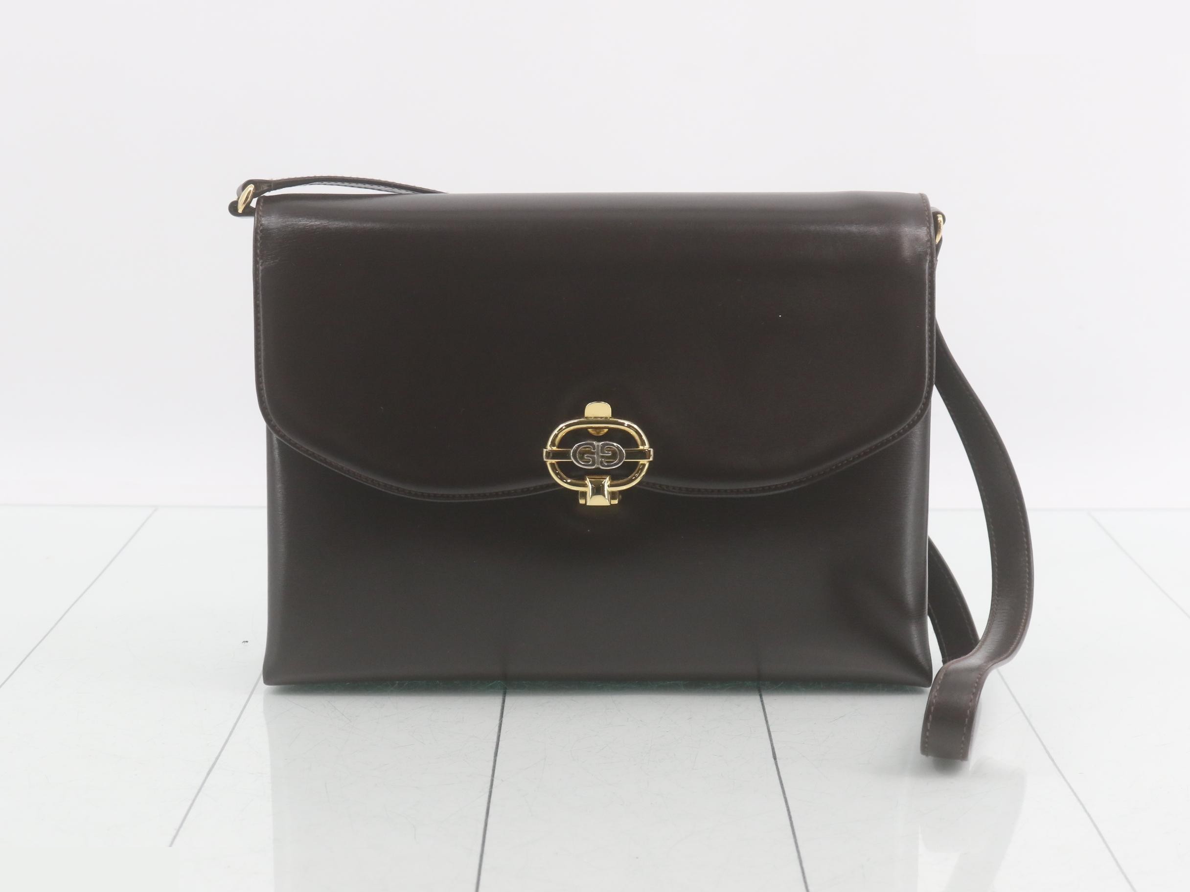Vintage Gucci leather shoulder bag