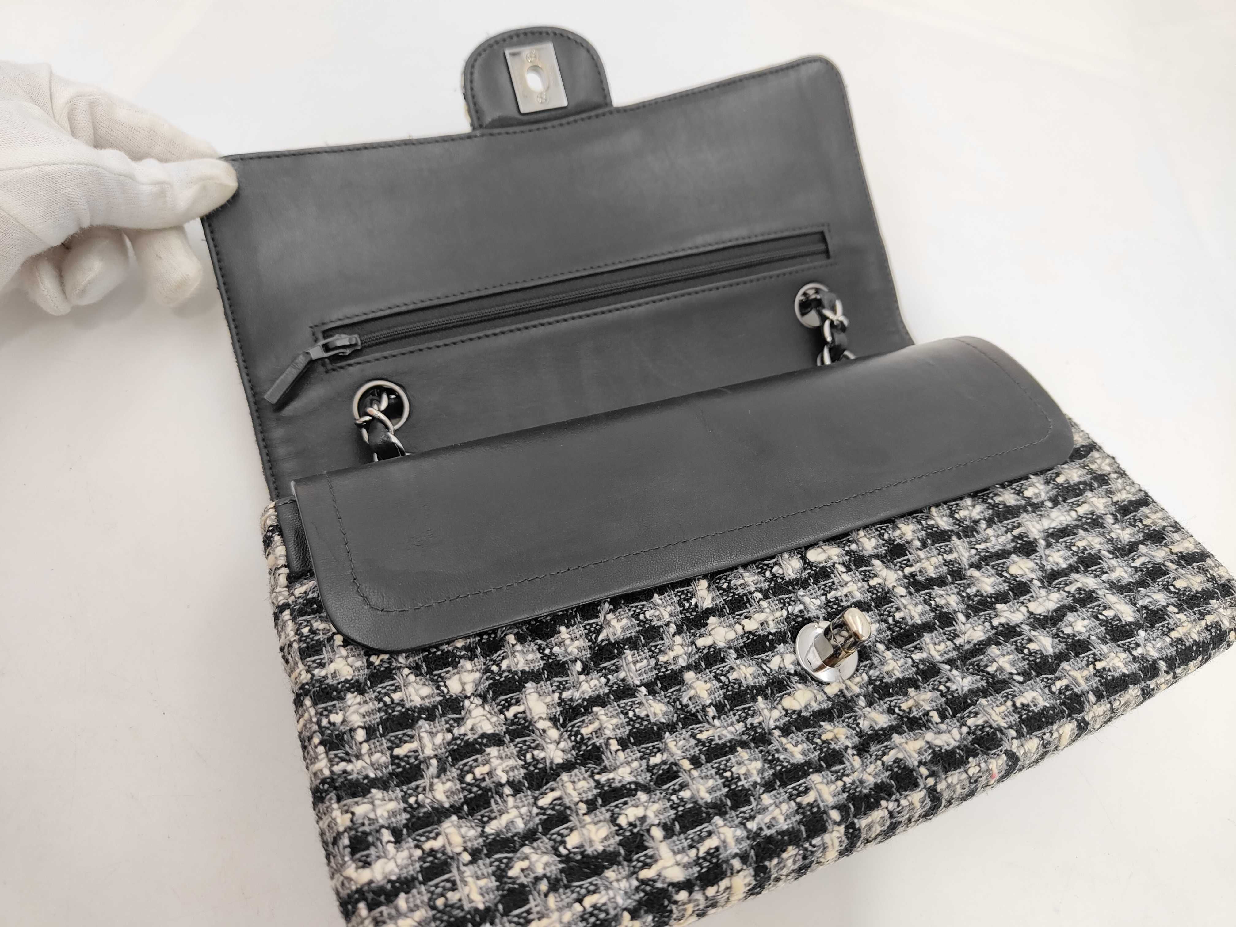 Tweed Double Flap Chain Shoulder Bag (Series 9) — view 9