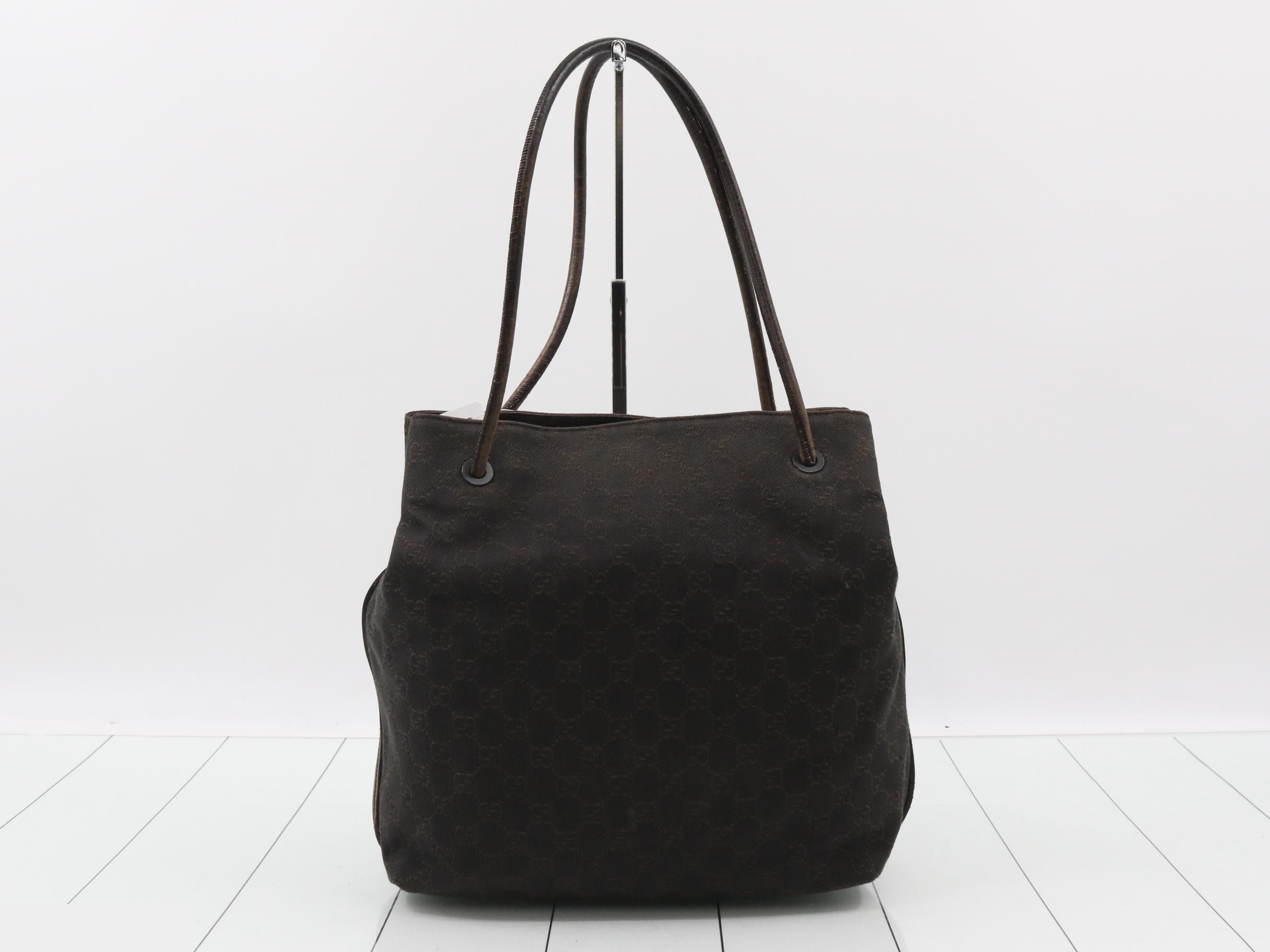 GG Canvas (Bag) - Shoulder Bag — view 2