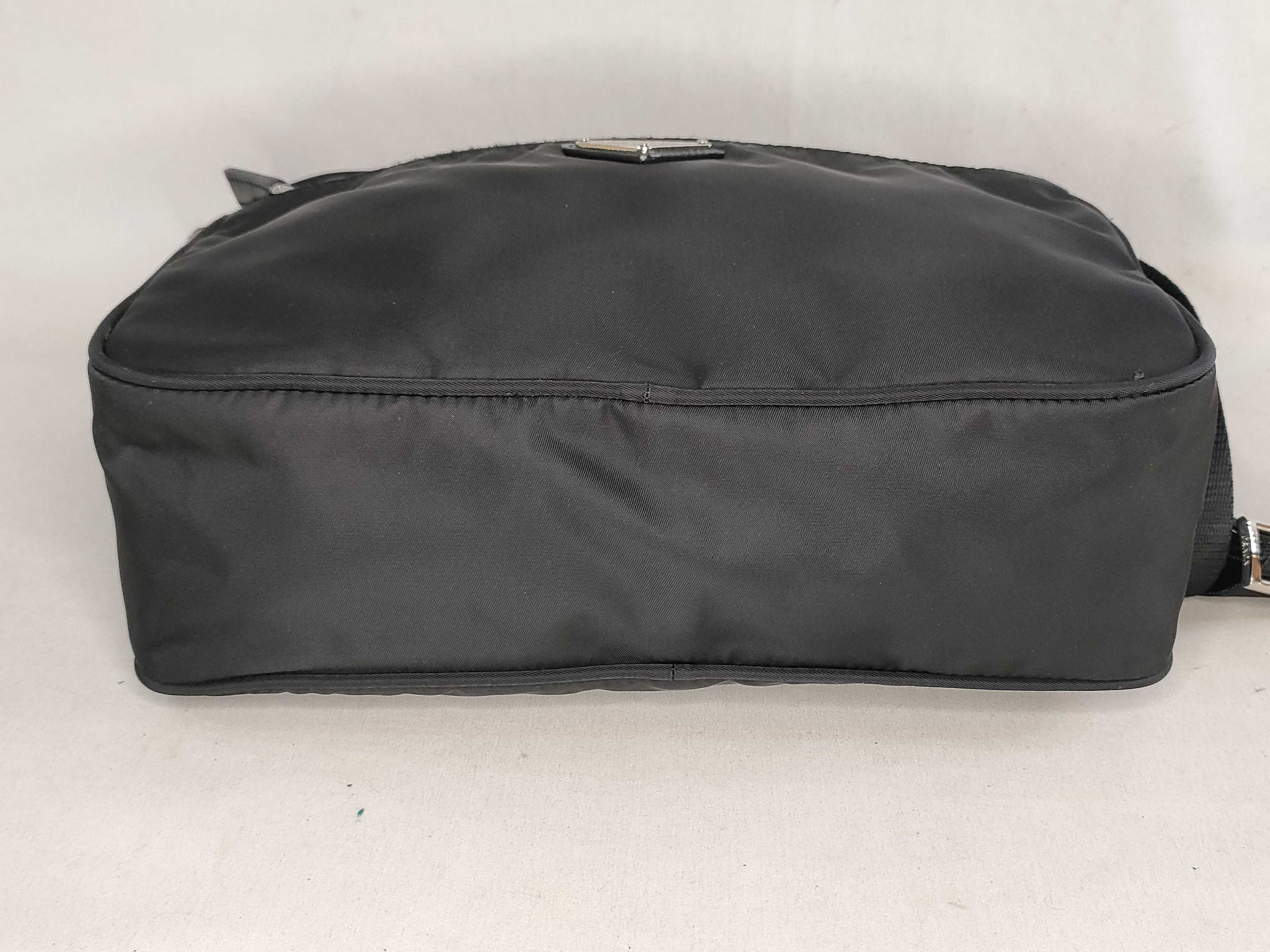 Nylon Camera Bag Shoulder Bag (Current Model) with Triangle Logo — view 7