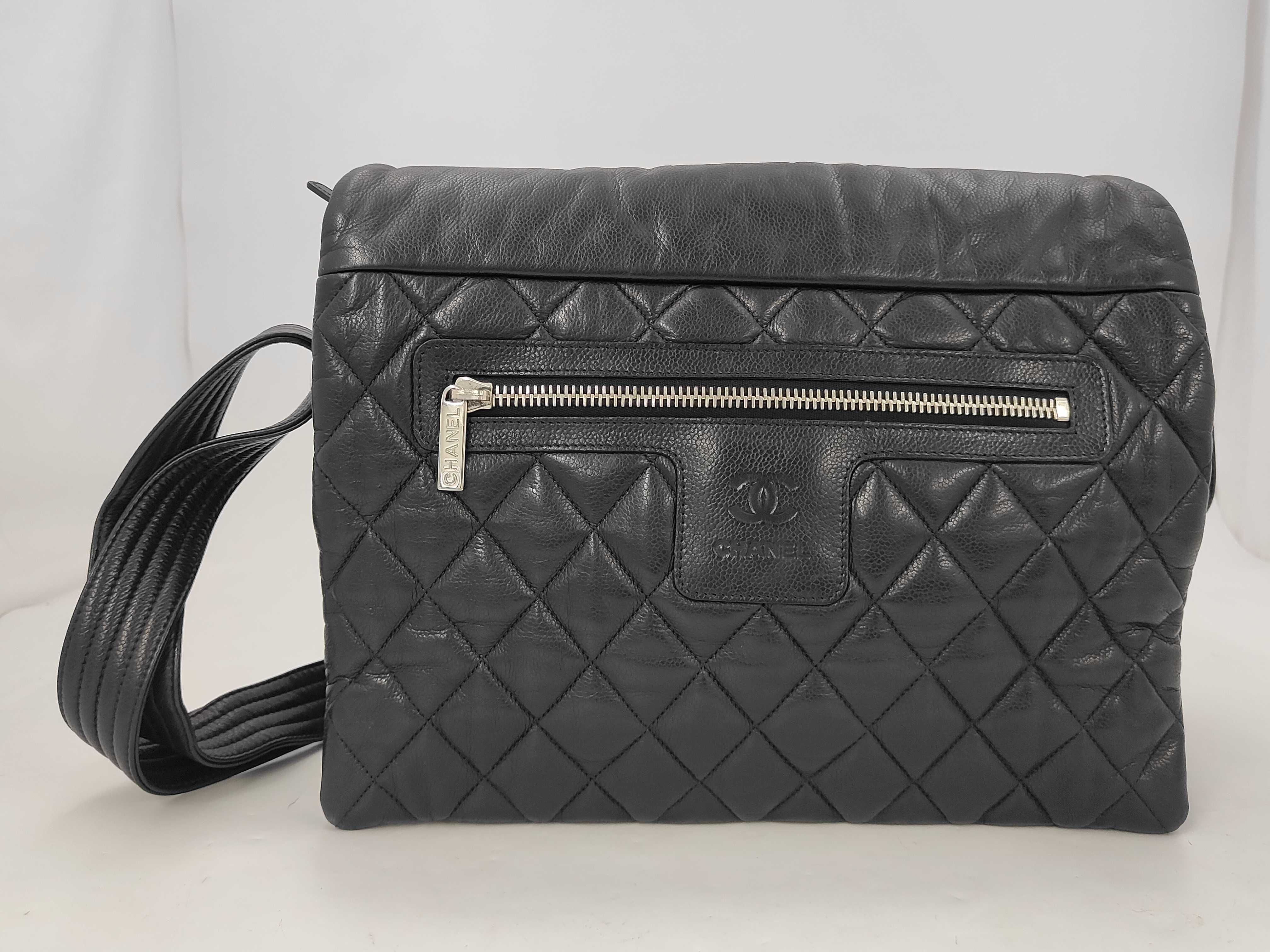 Coco Cocoon Caviar Skin Black Shoulder Bag