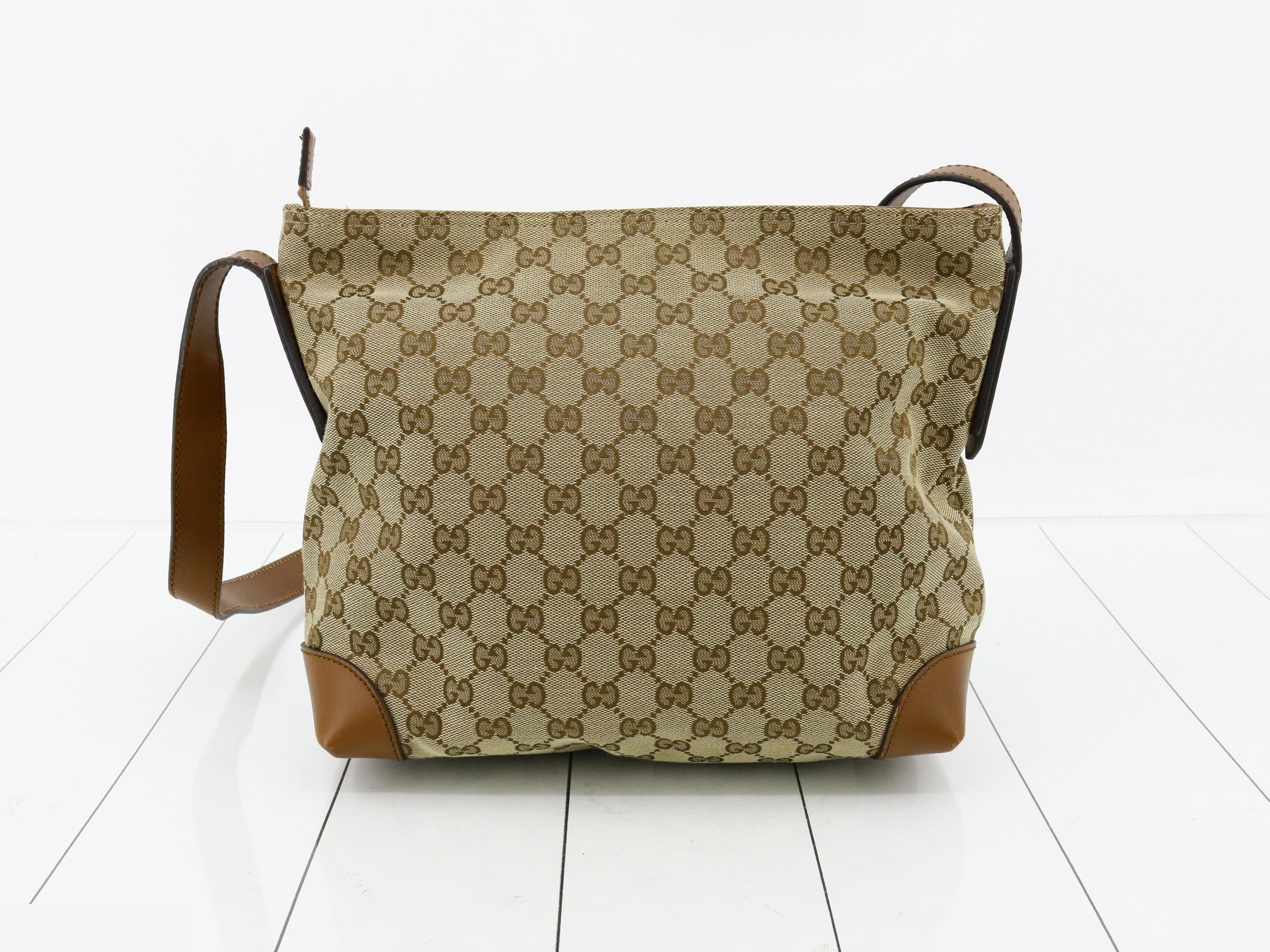 GG Canvas Messenger Bag, Sherry Brown, S-type hardware, 27 x 25 x 10 cm — view 2