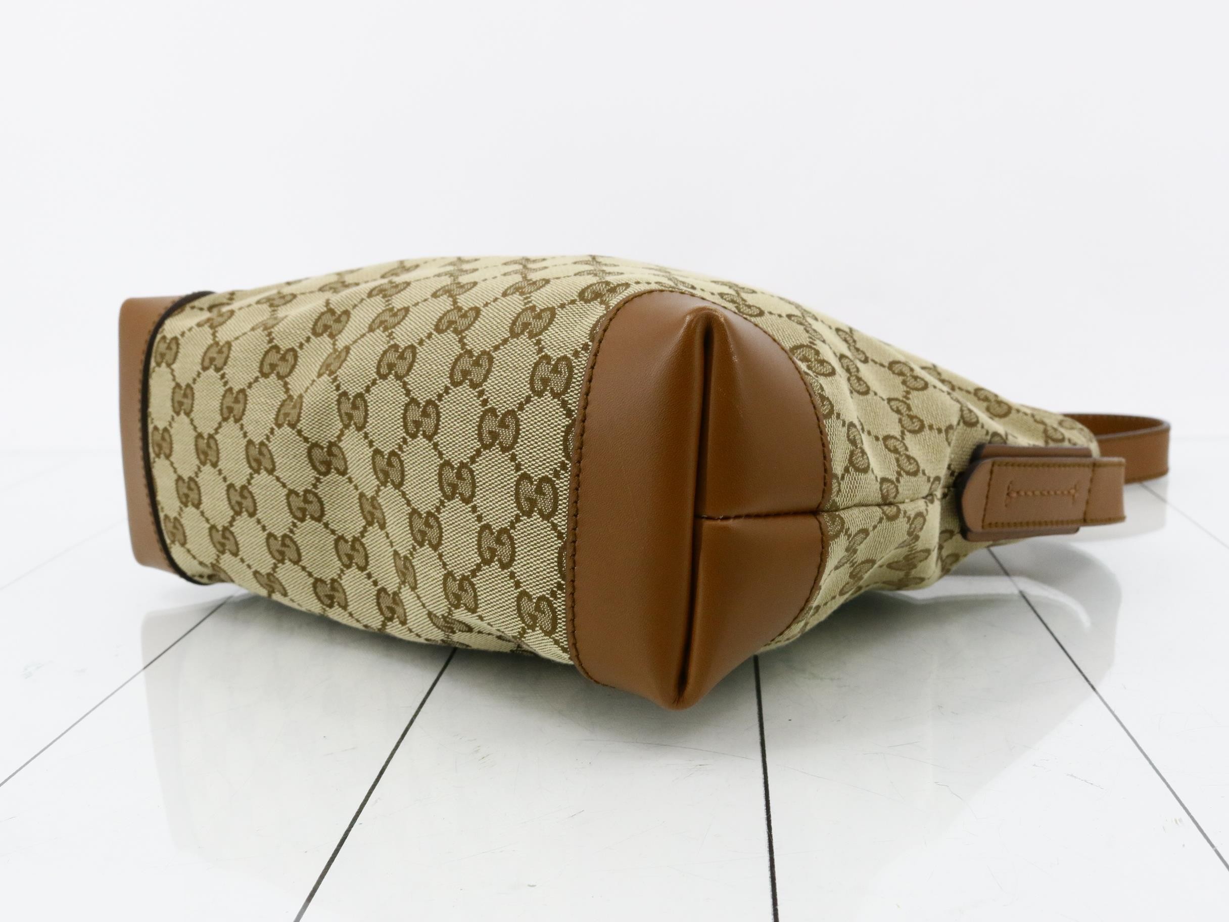 GG Canvas Messenger Bag, Sherry Brown, S-type hardware, 27 x 25 x 10 cm — view 6