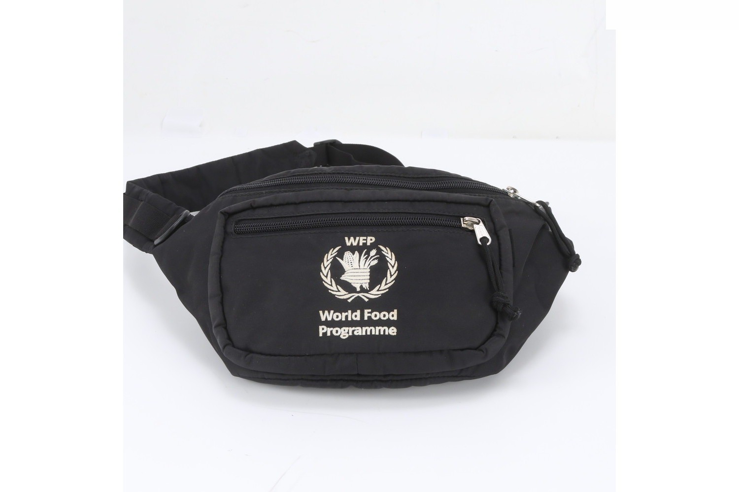 Logo embroidery, 539522, leather and nylon, 2-way body bag — view 2