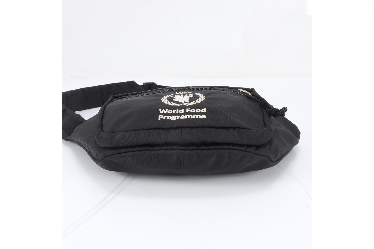 Logo embroidery, 539522, leather and nylon, 2-way body bag — view 6
