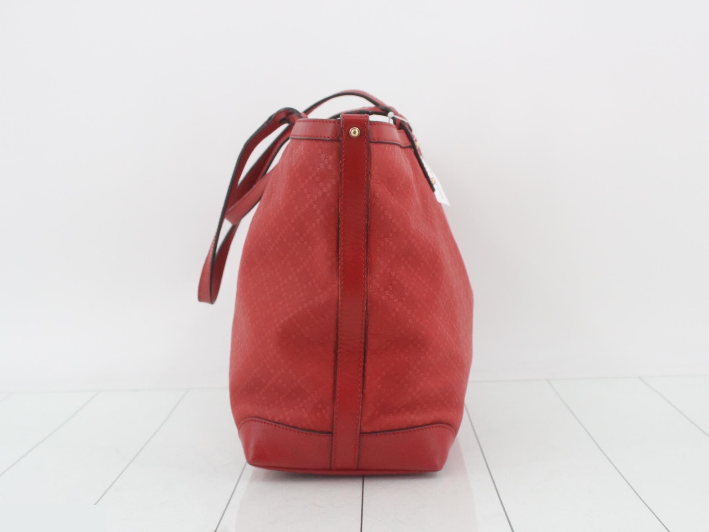Comes with a pouch — view 4