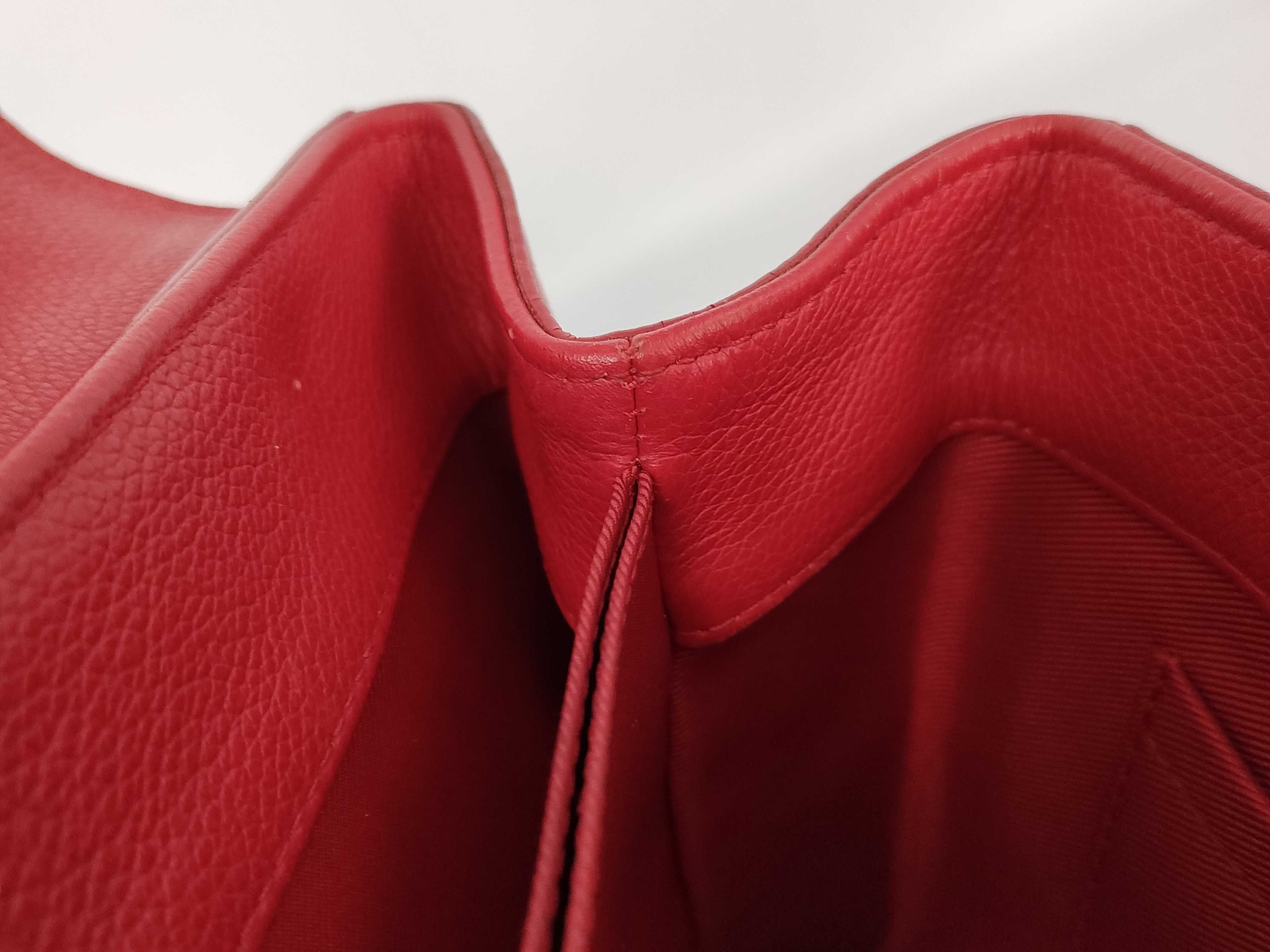 Lockme II Shoulder Bag — view 11