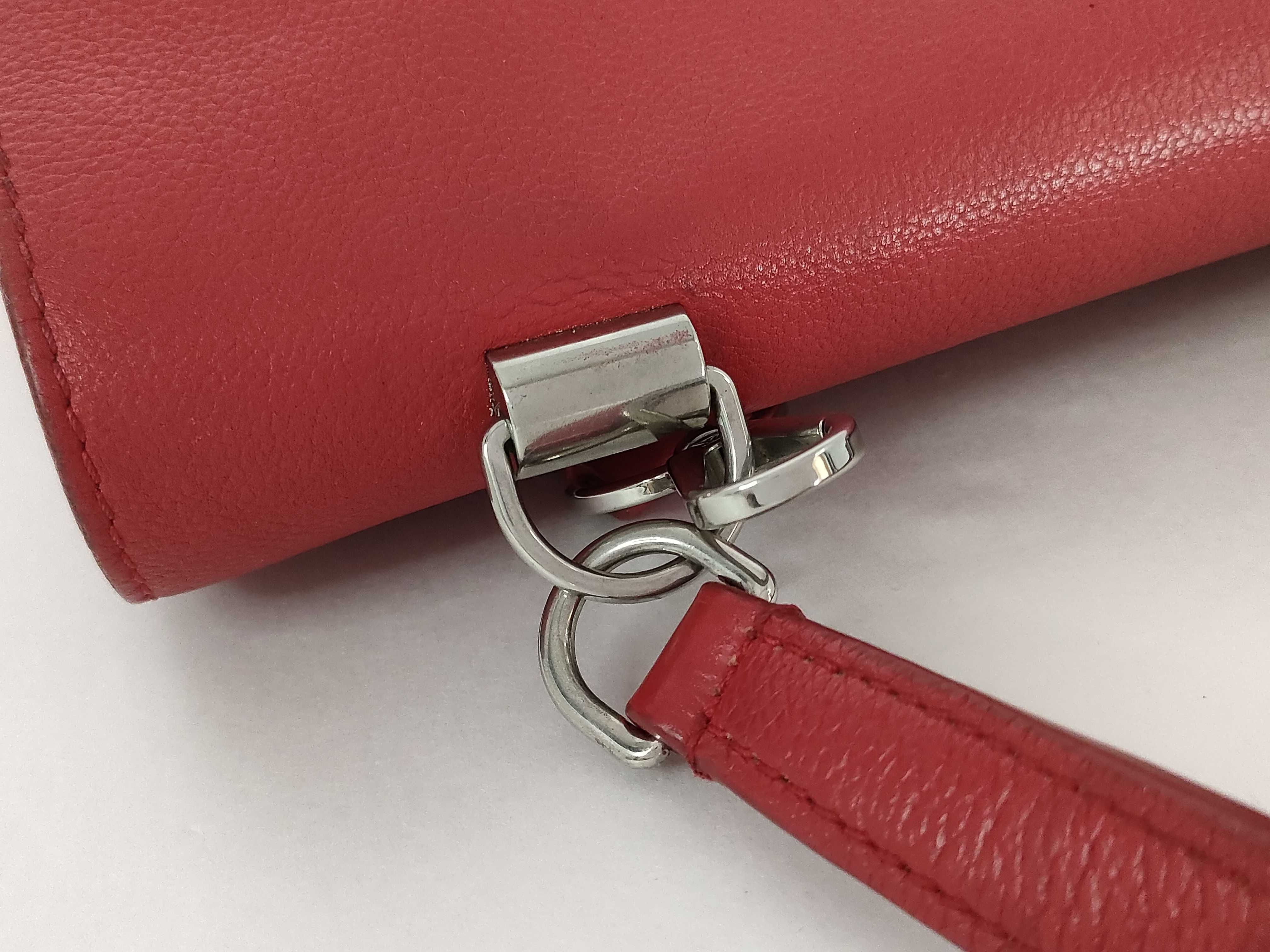 Lockme II Shoulder Bag — view 5