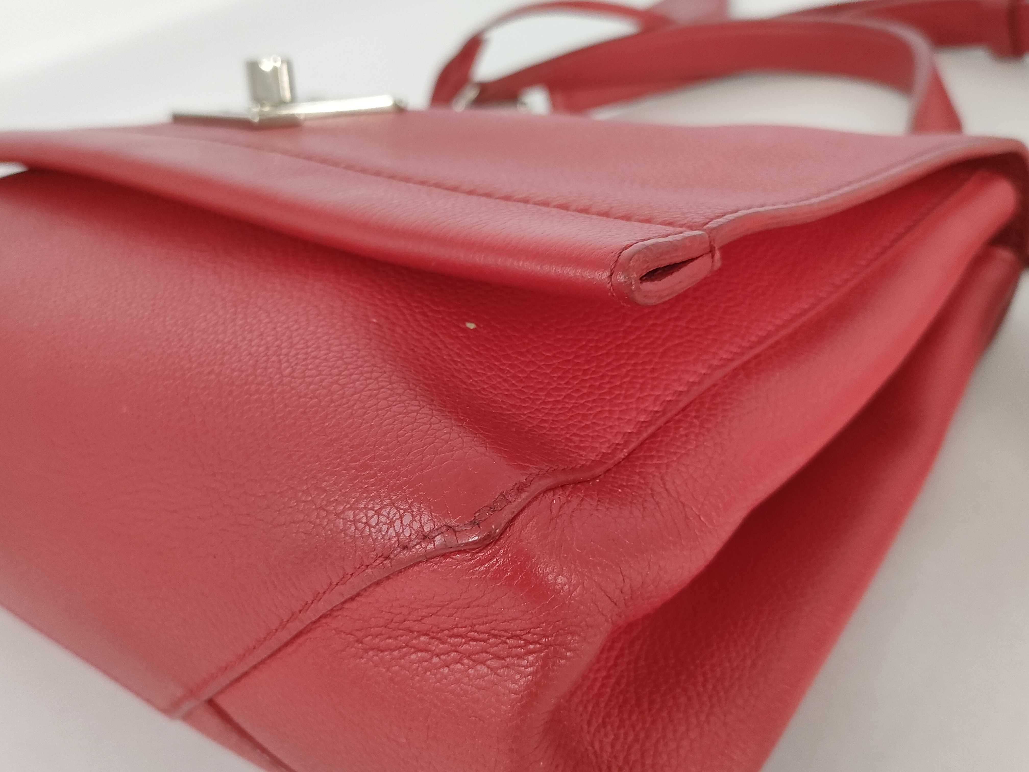 Lockme II Shoulder Bag — view 7