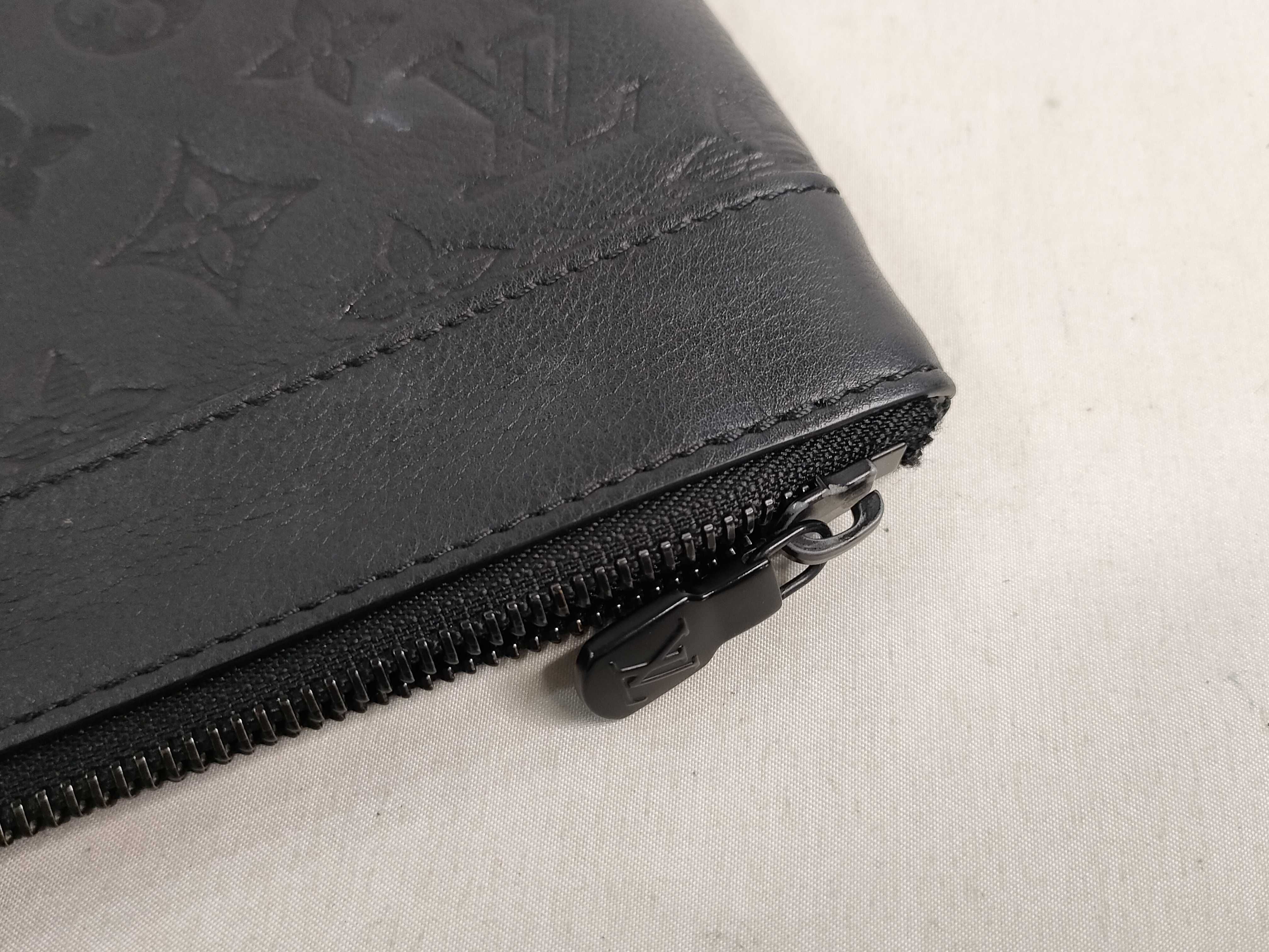 Monogram Shadow Pochette To Go M81570 Black Clutch Bag (RFID detected) — view 13