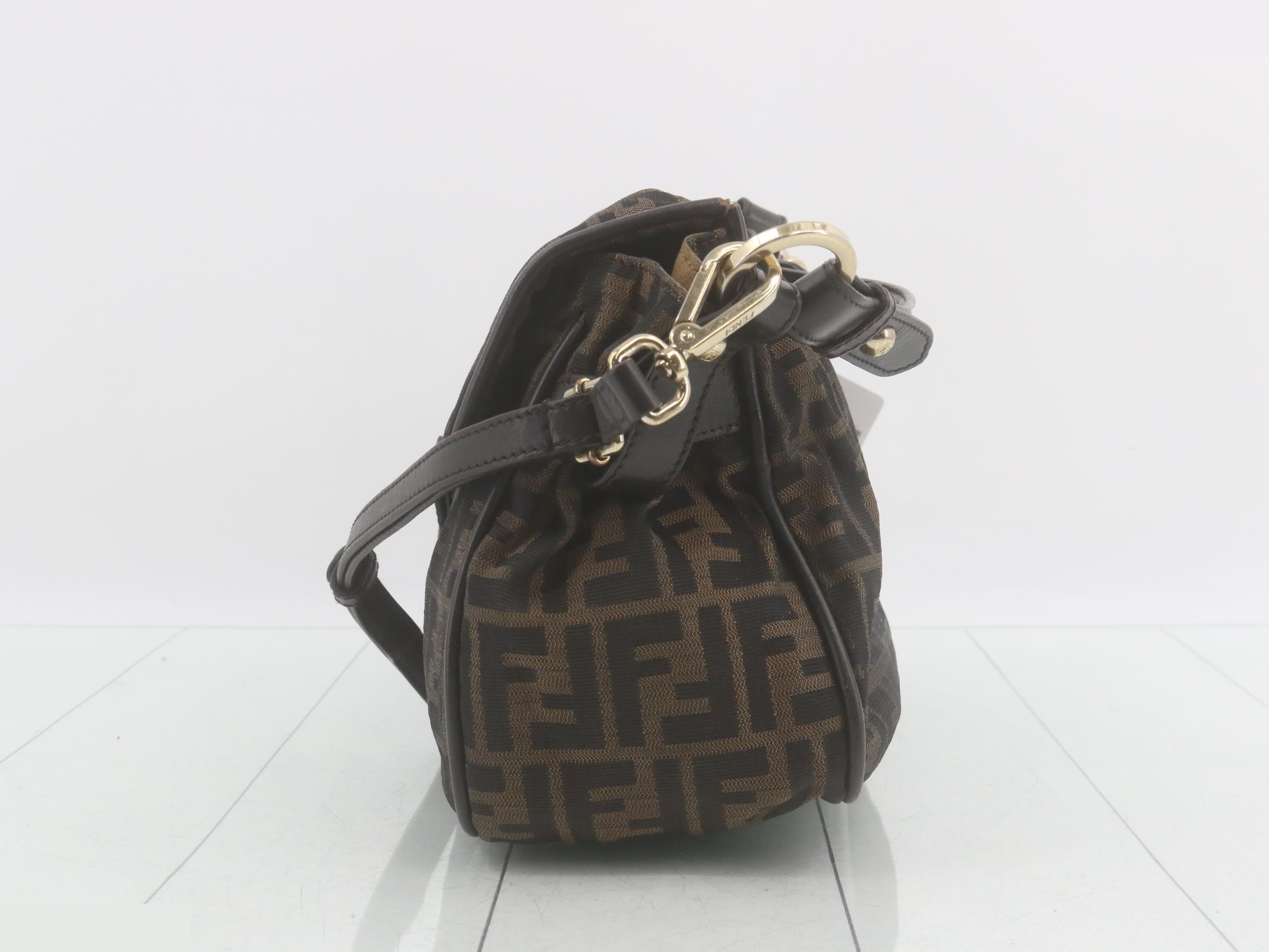 Zucca (bag) - Shoulder bag — view 3