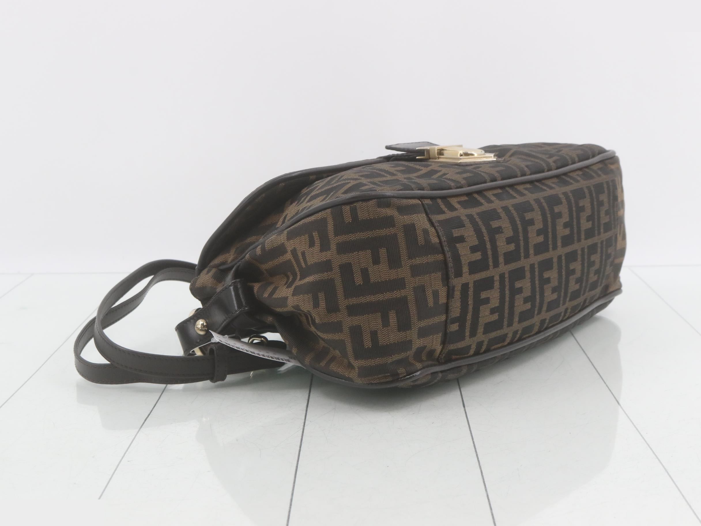 Zucca (bag) - Shoulder bag — view 5