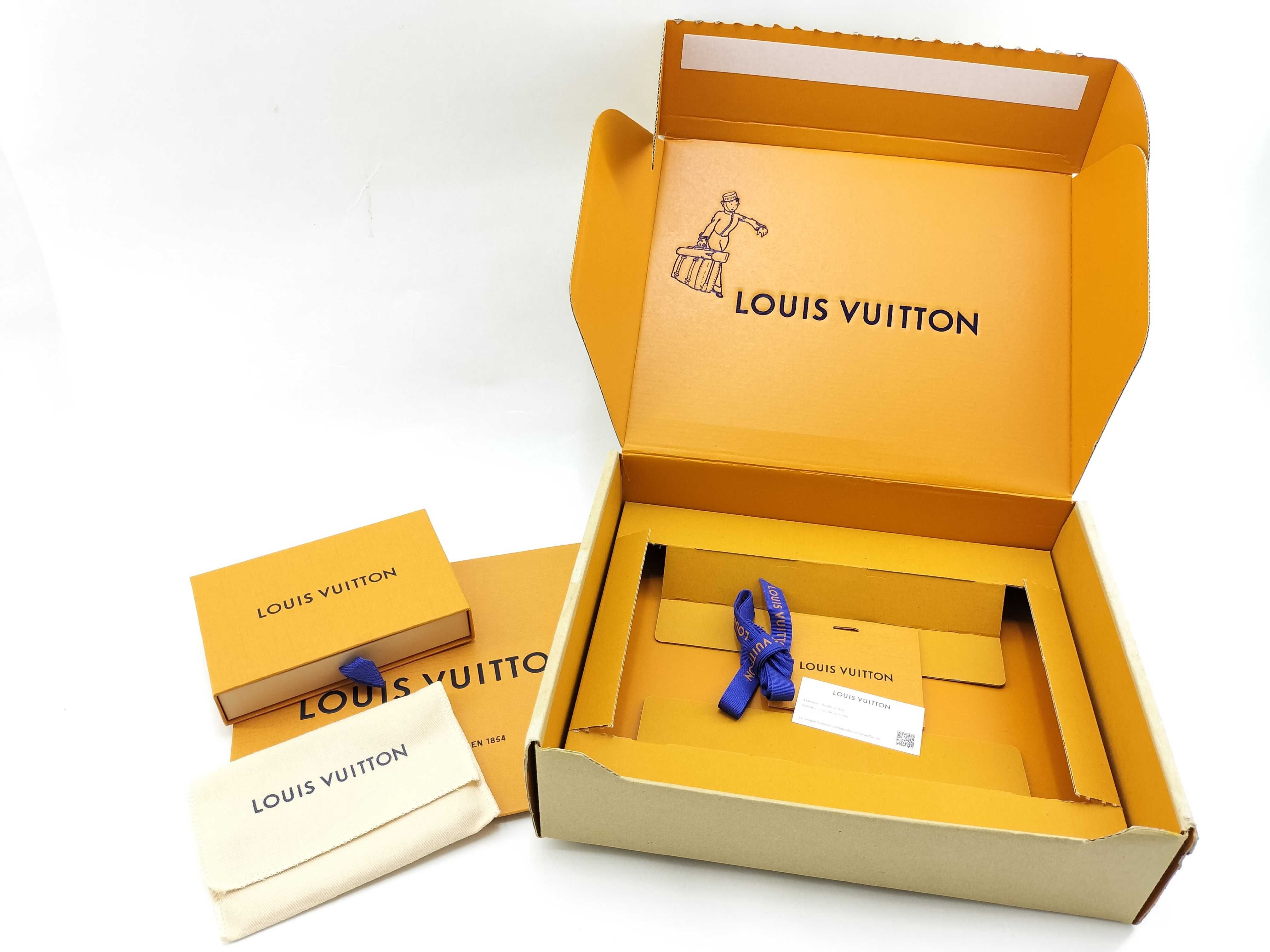 Monogram Louis Vuitton TM Panda Card Case M13439 Card Case — view 14