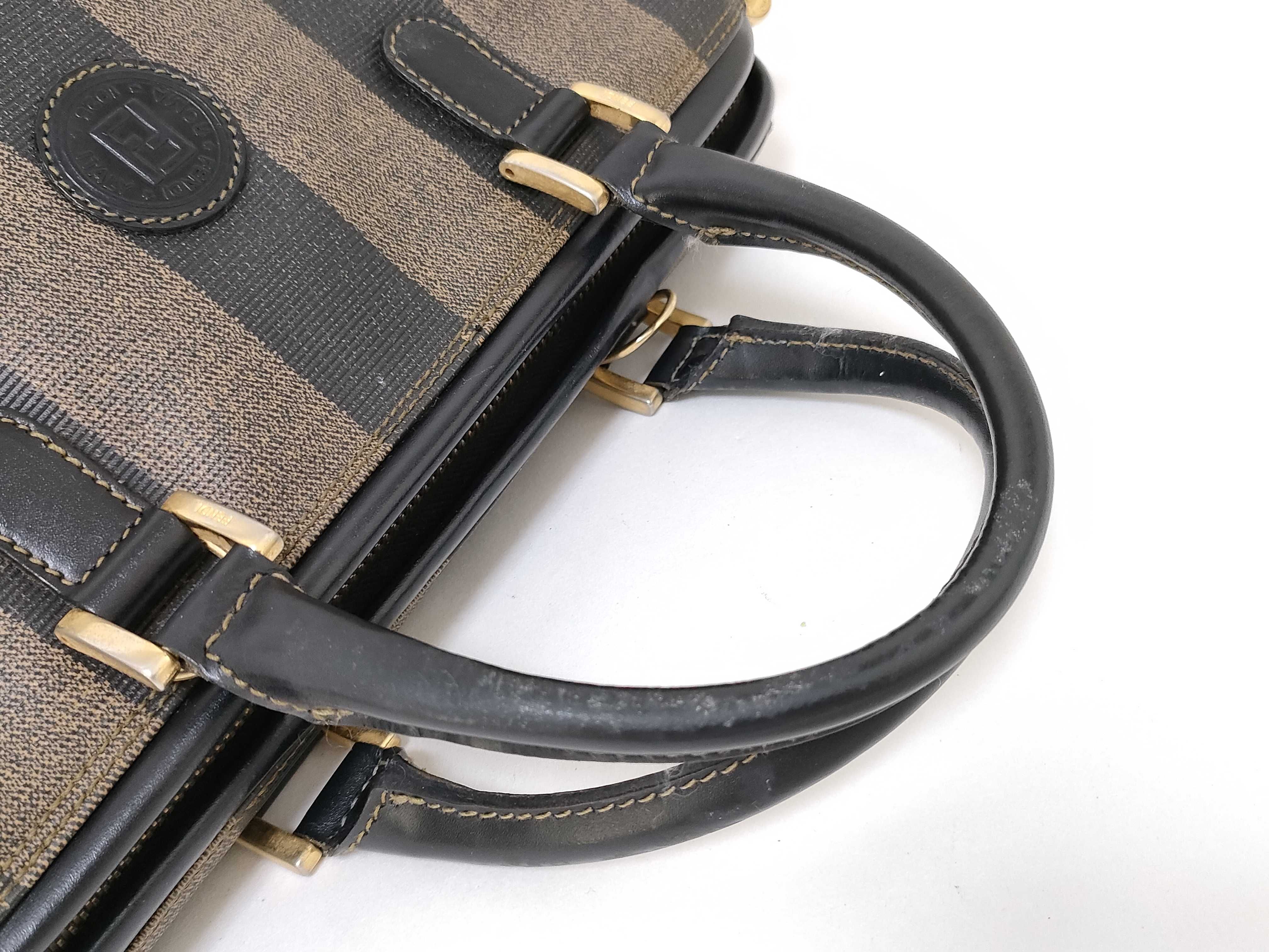 Pecan pattern handbag. — view 3