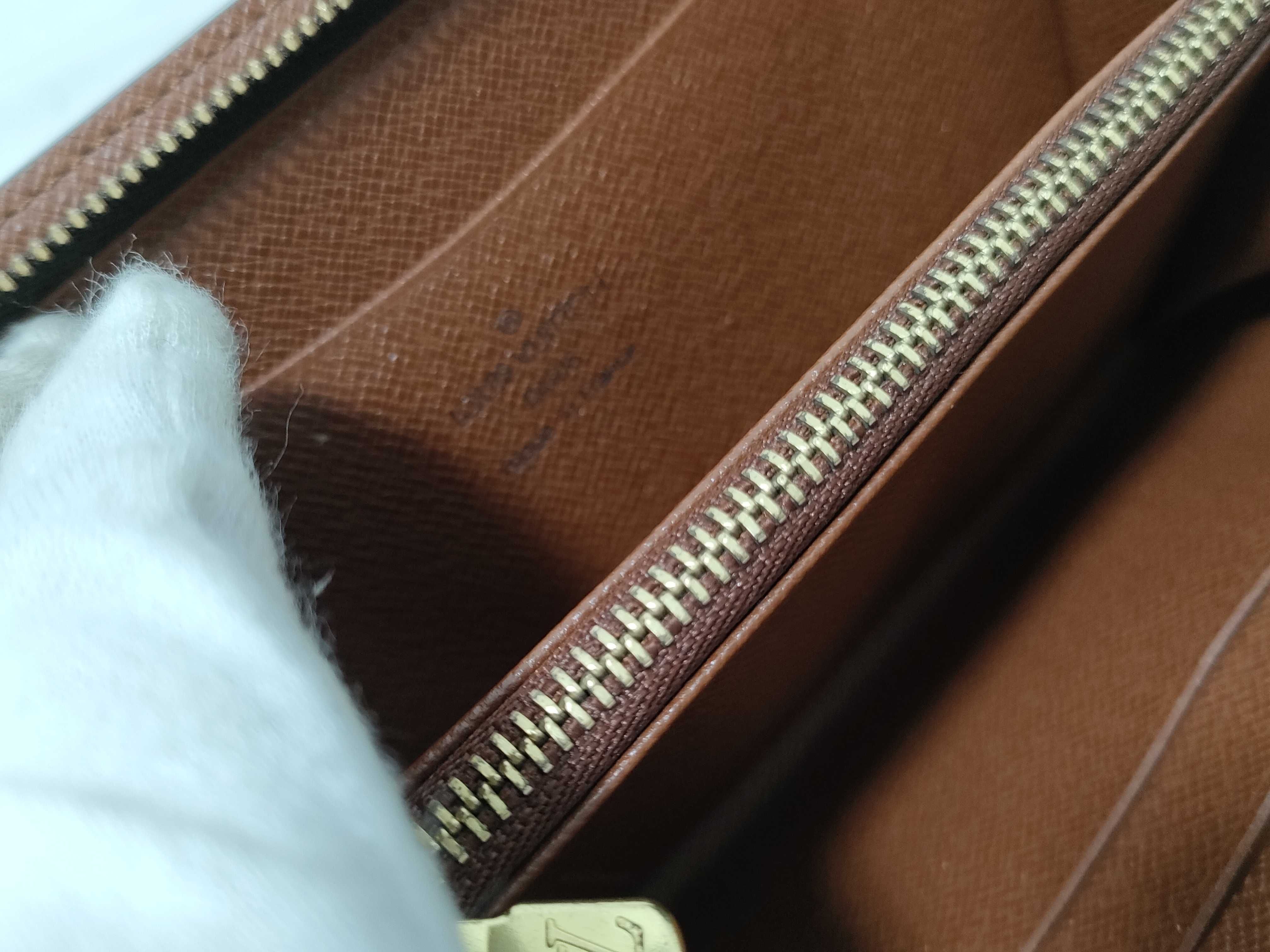 Monogram Portemonnaie Zip Wallet M61727 — view 8