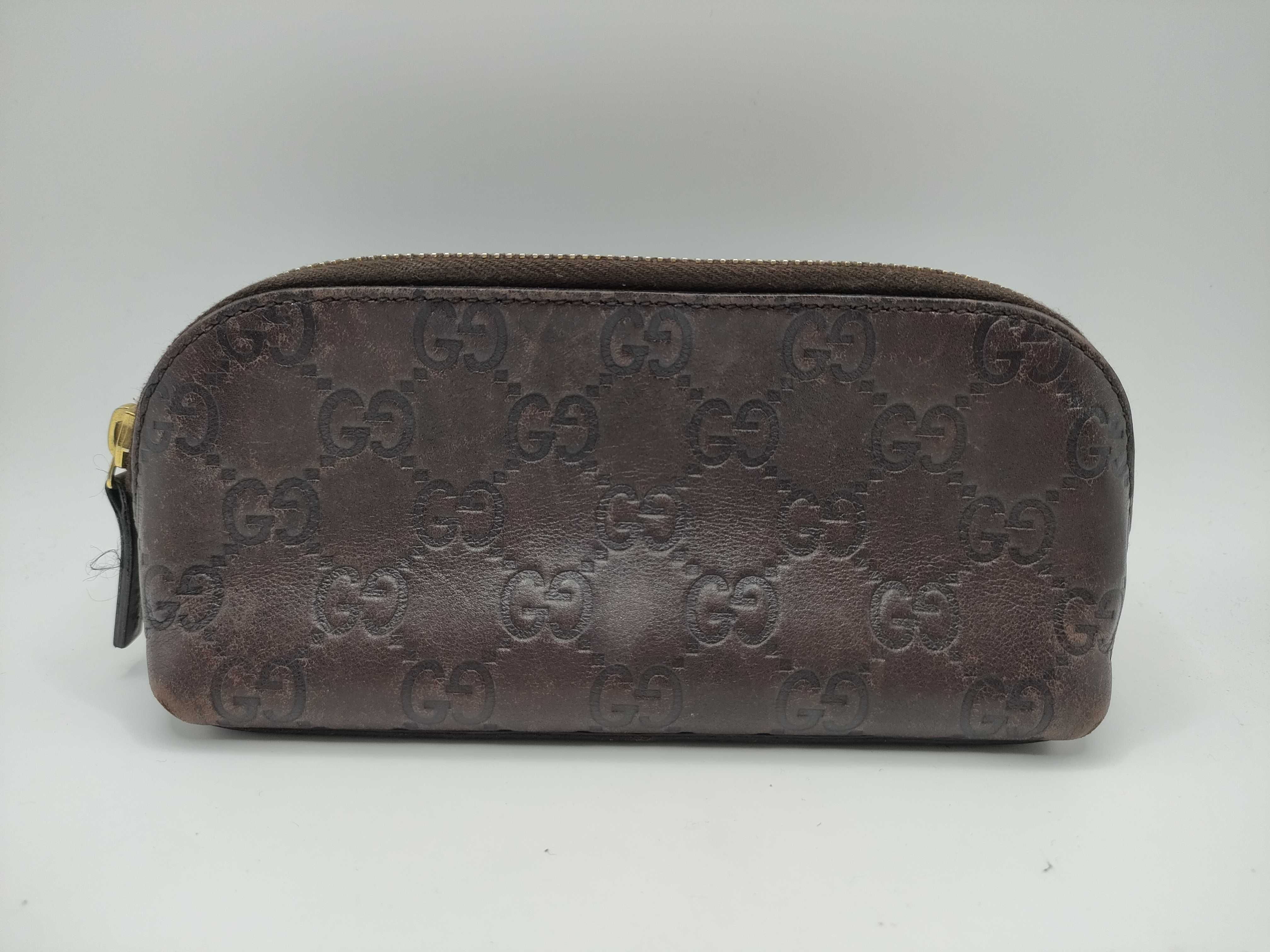 GG 141811 Pouch