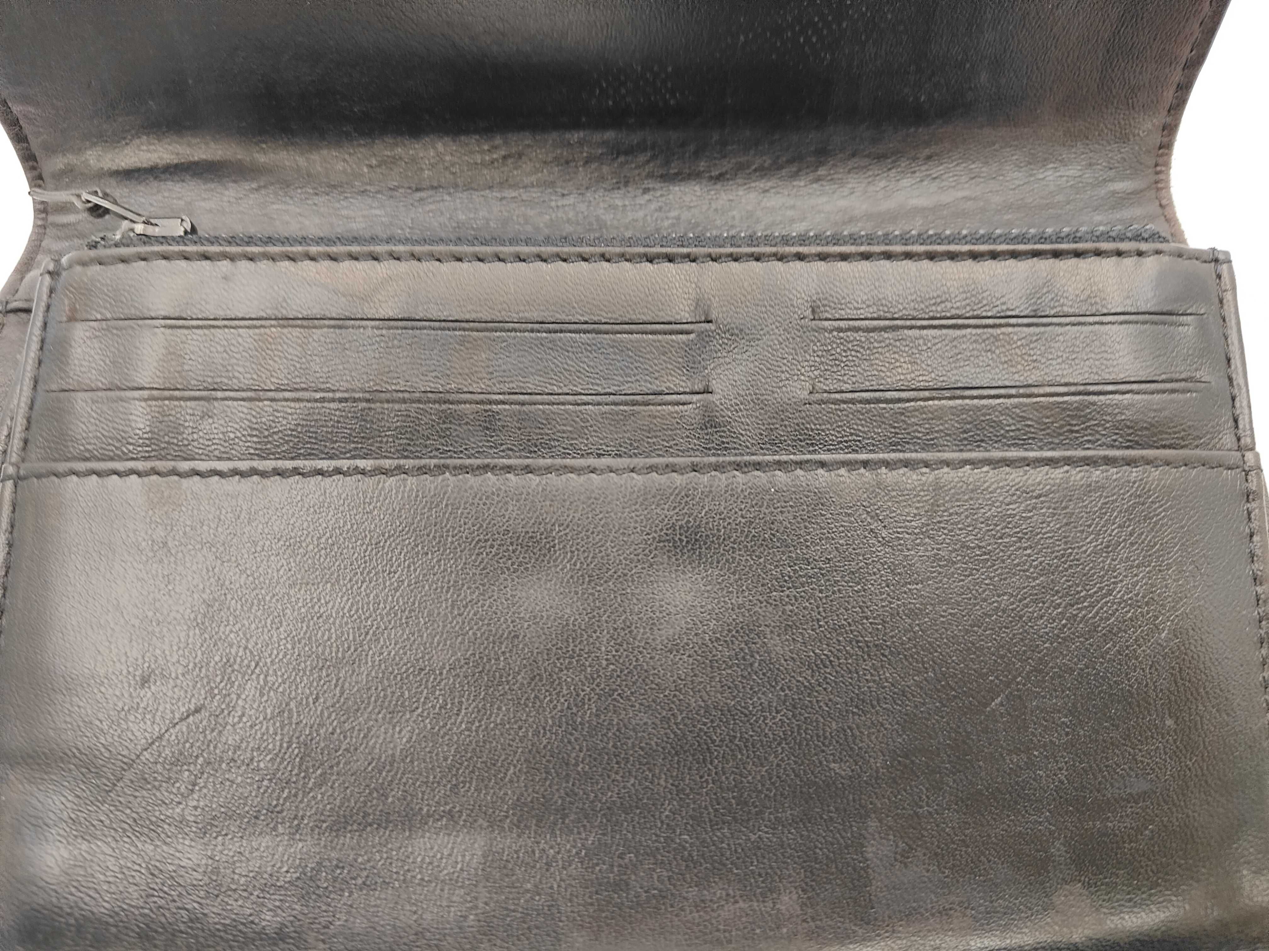 Caviar Skin Bi-fold Wallet — view 13