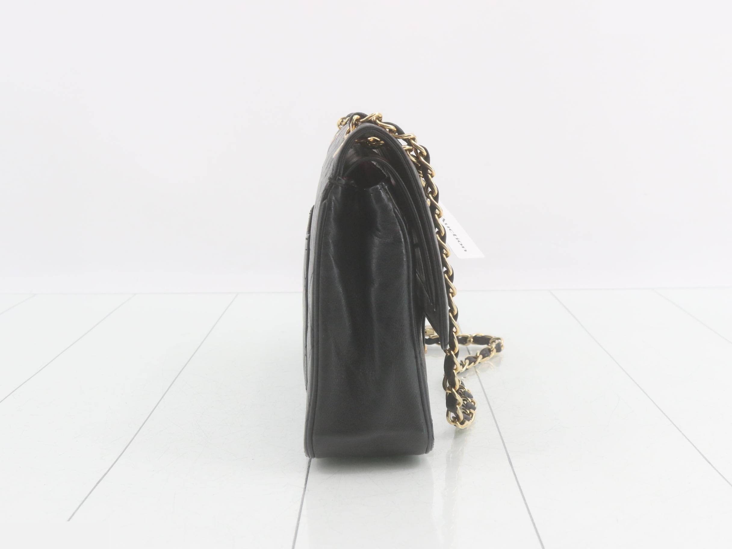 Matelassé Chain Handbag, Black — view 4
