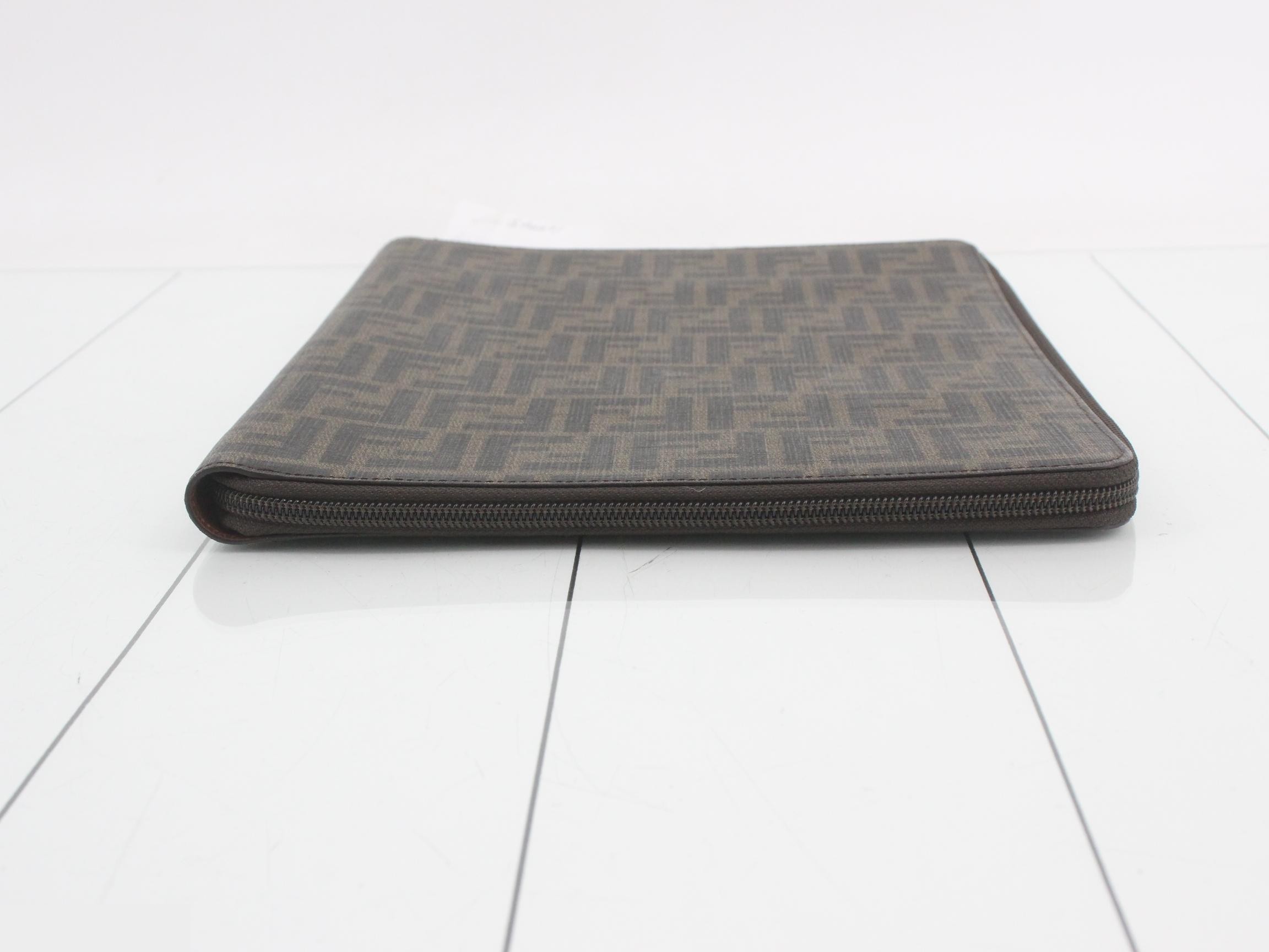 Zucca clutch bag, PVC, brown — view 3