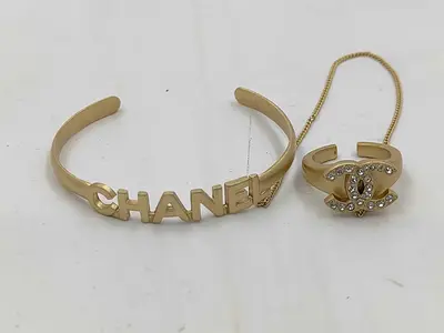 Bangle/Ring Bracelet/Bangle (with box)