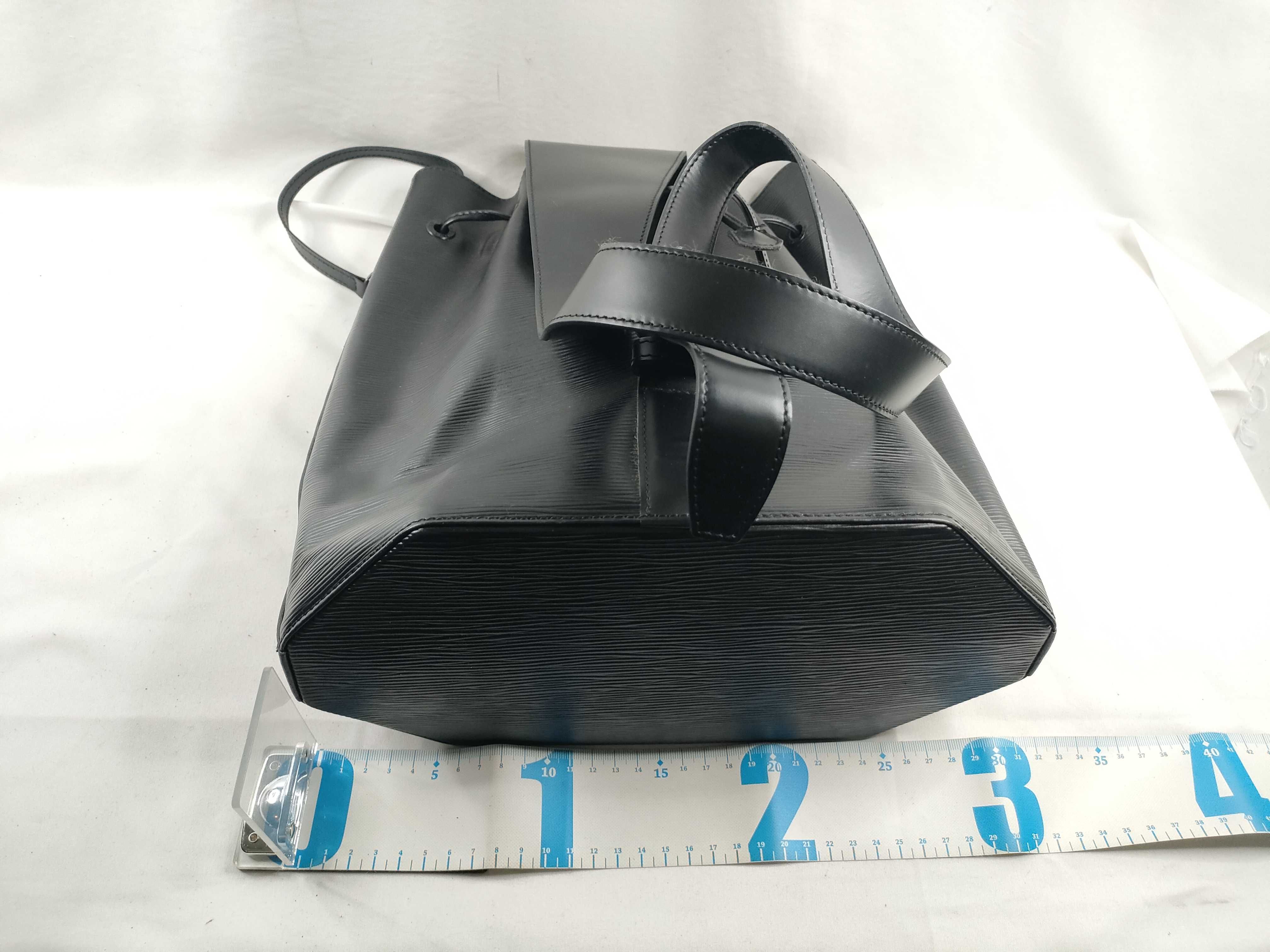 Epi Leather M80153 Epi Leather Black Sac aux Shoulder Bag — view 2
