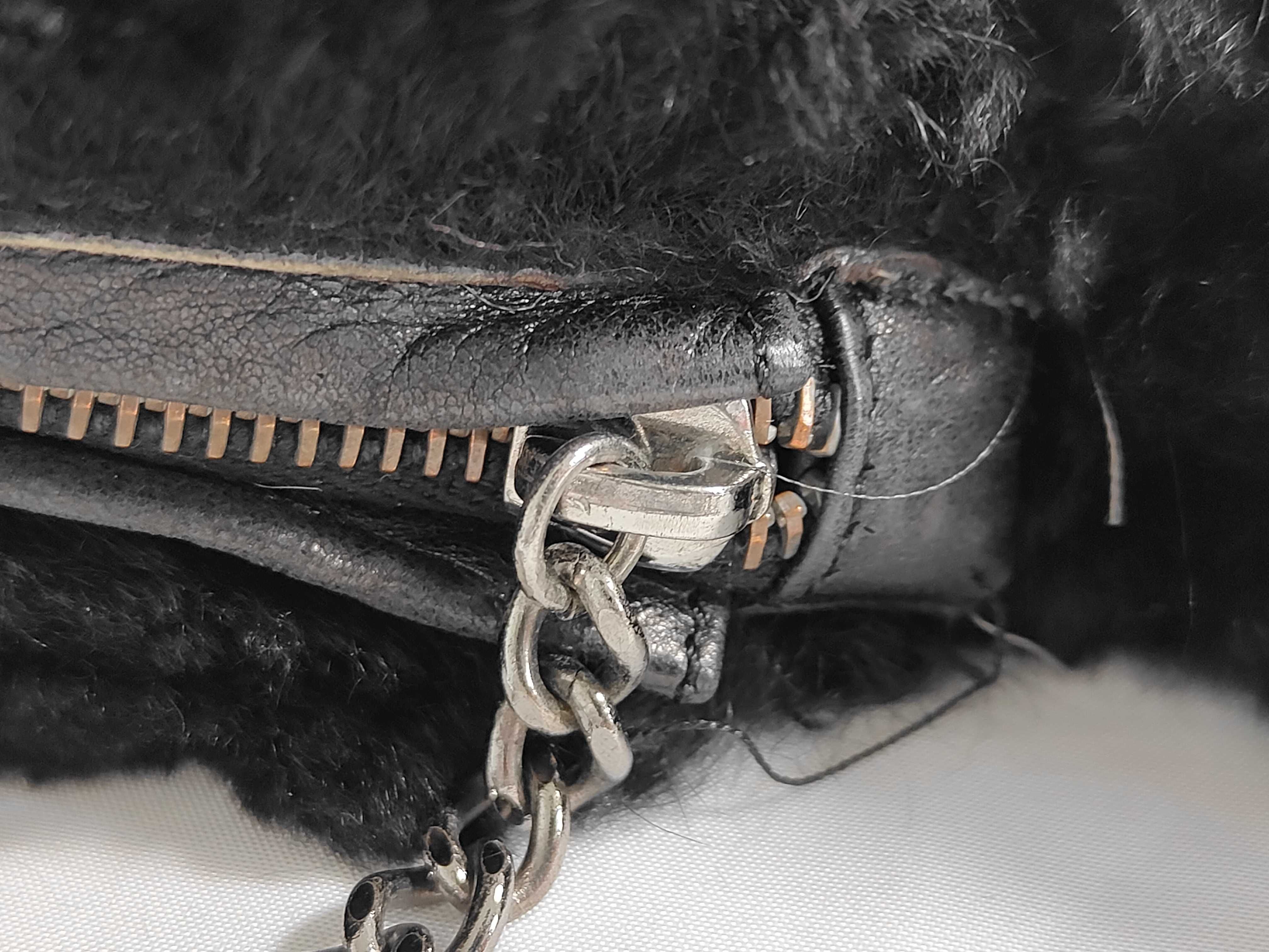 Coco Mark Fur Bag Chain Shoulder Bag — view 6