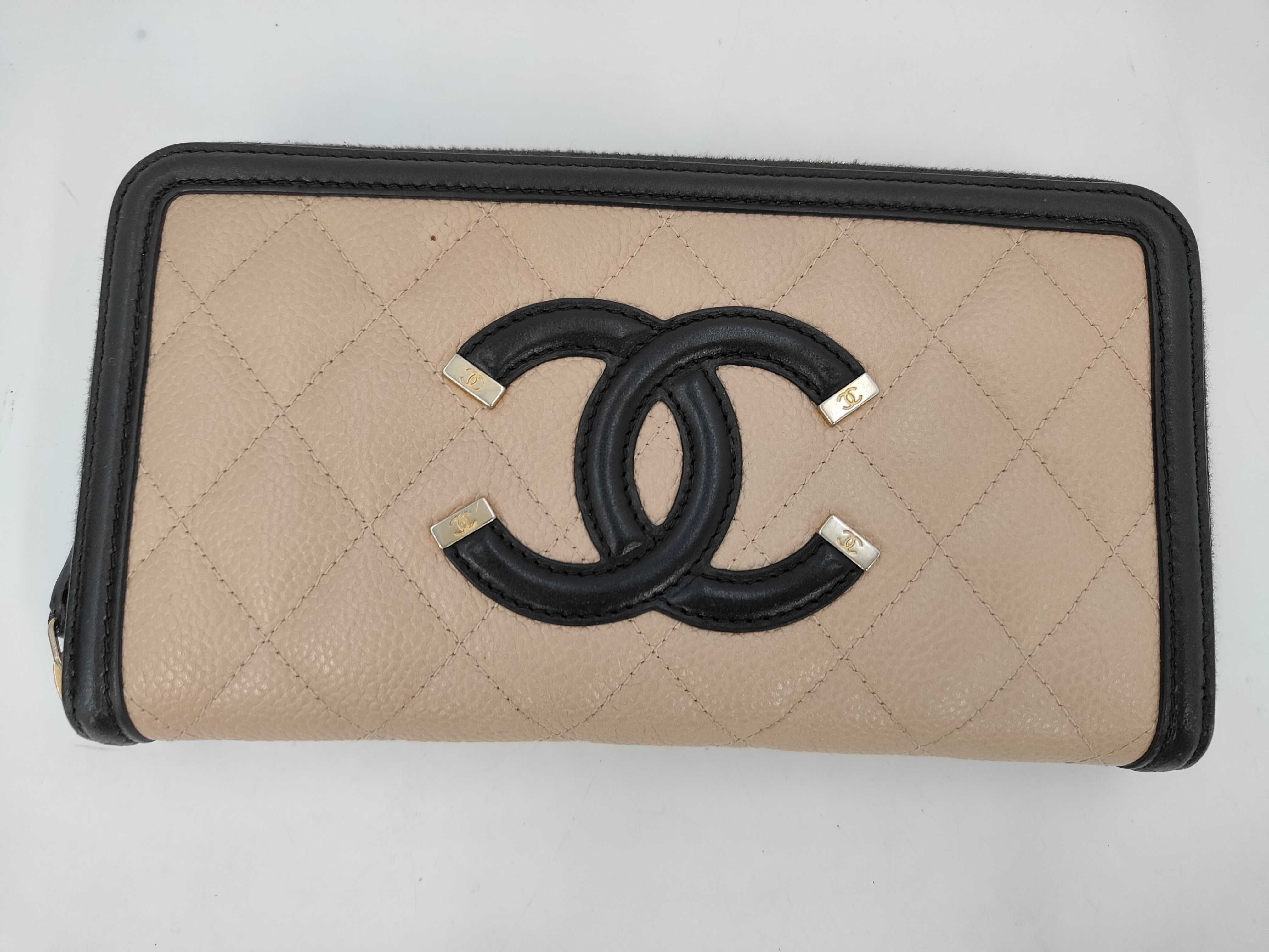 CC Filigree Caviar Skin Round Zip Long Wallet