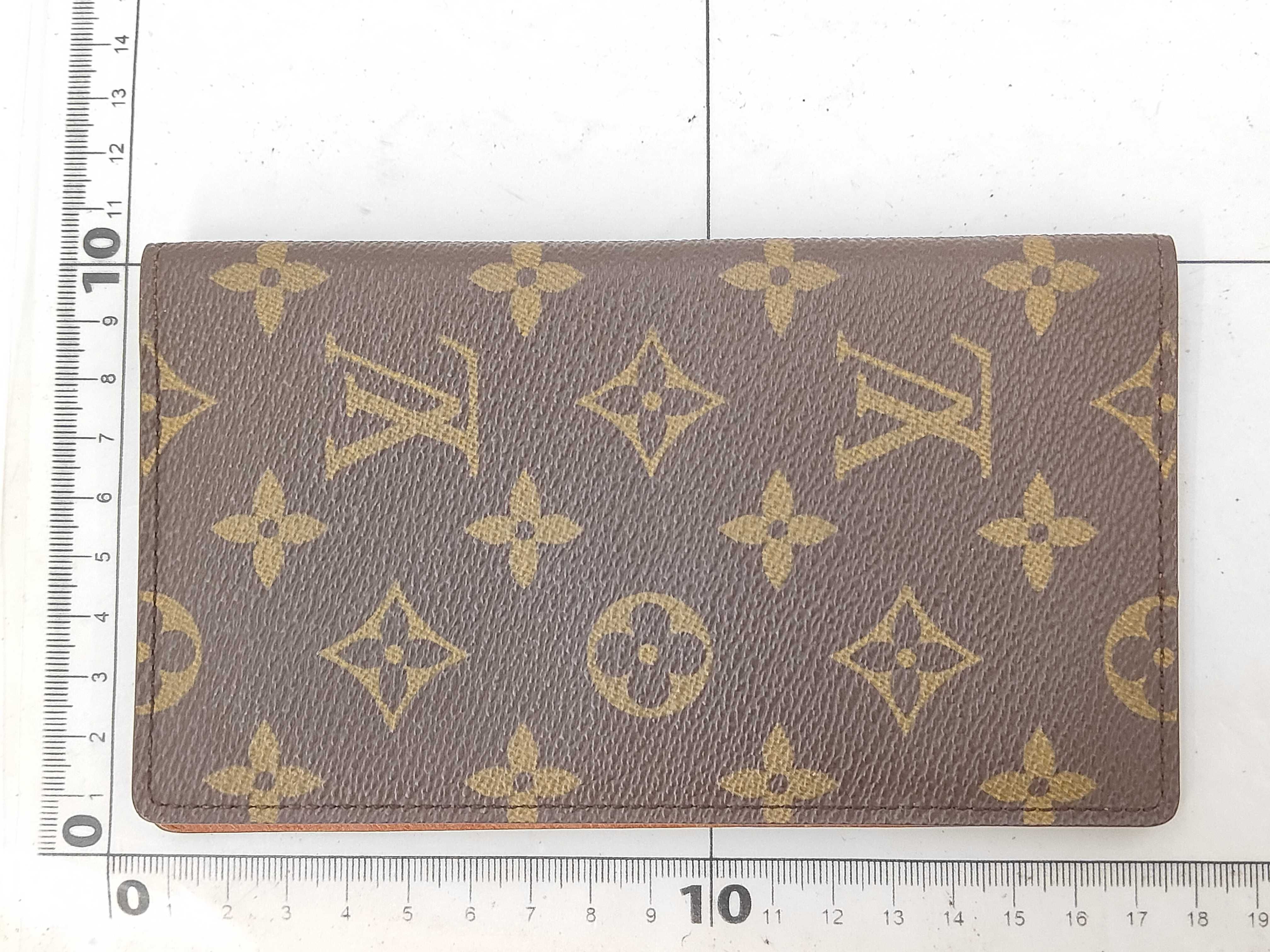Bi-fold Wallet — view 2