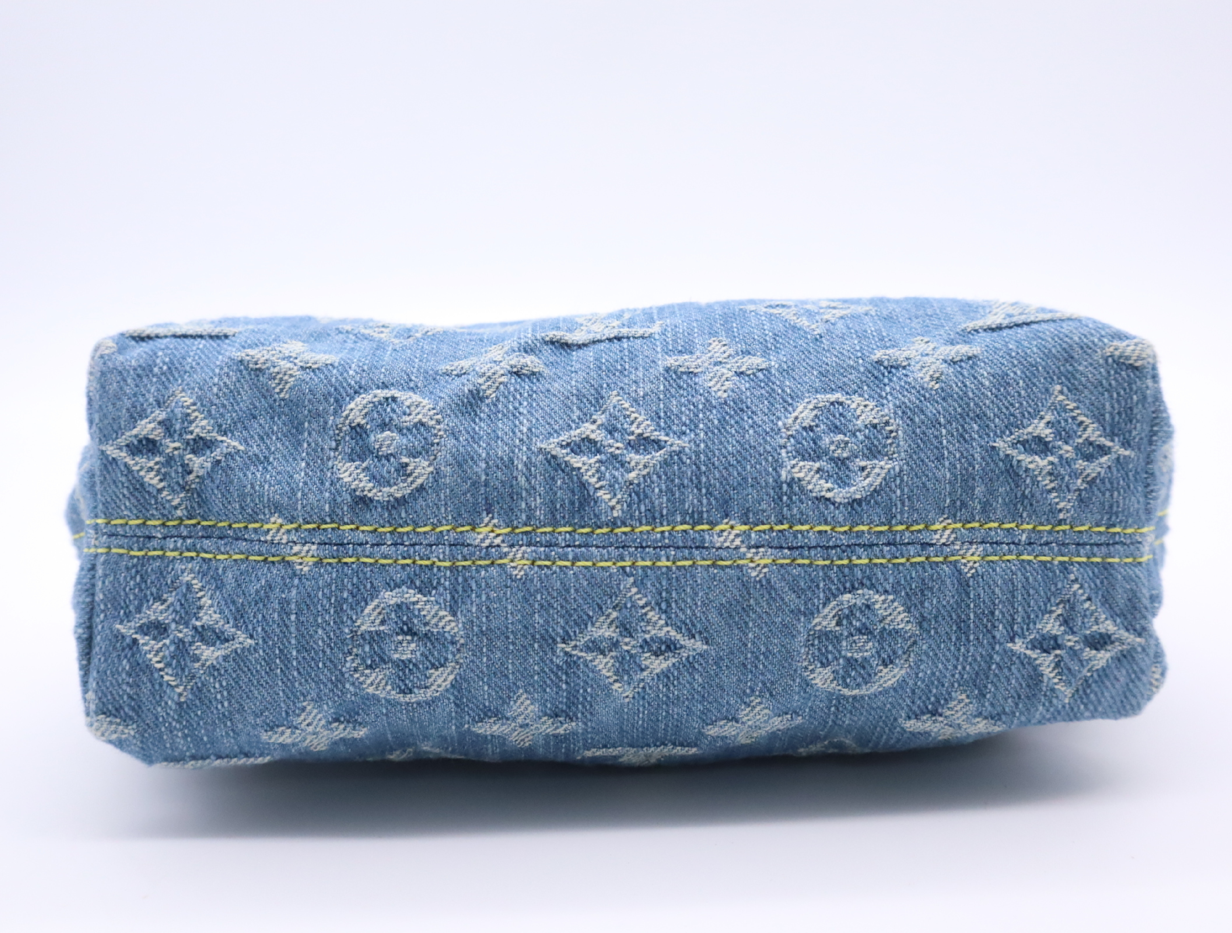 M82949 Monogram Denim Pochette Hills Blue Handbag — view 4