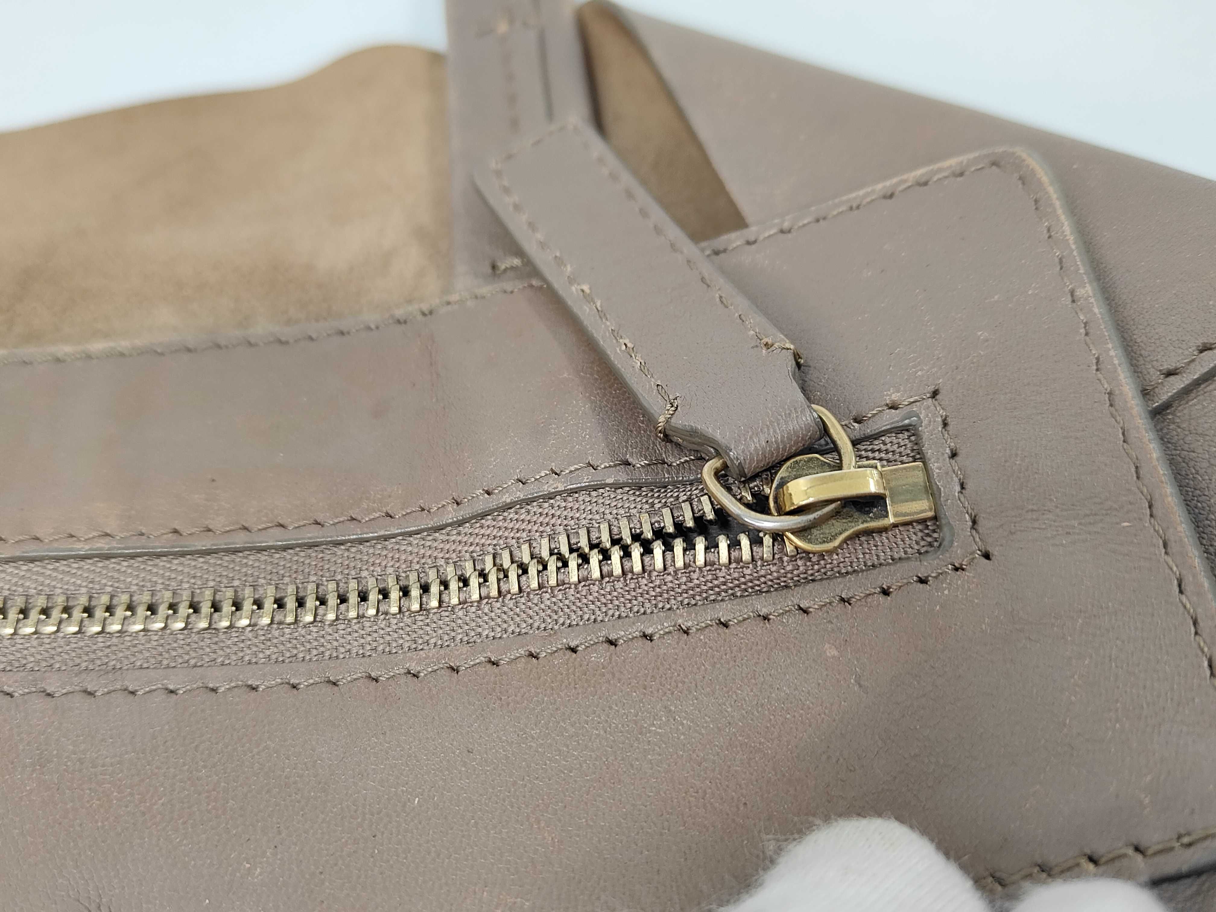 Horizontal Cabas Bicolor Handbag Tote Bag — view 10