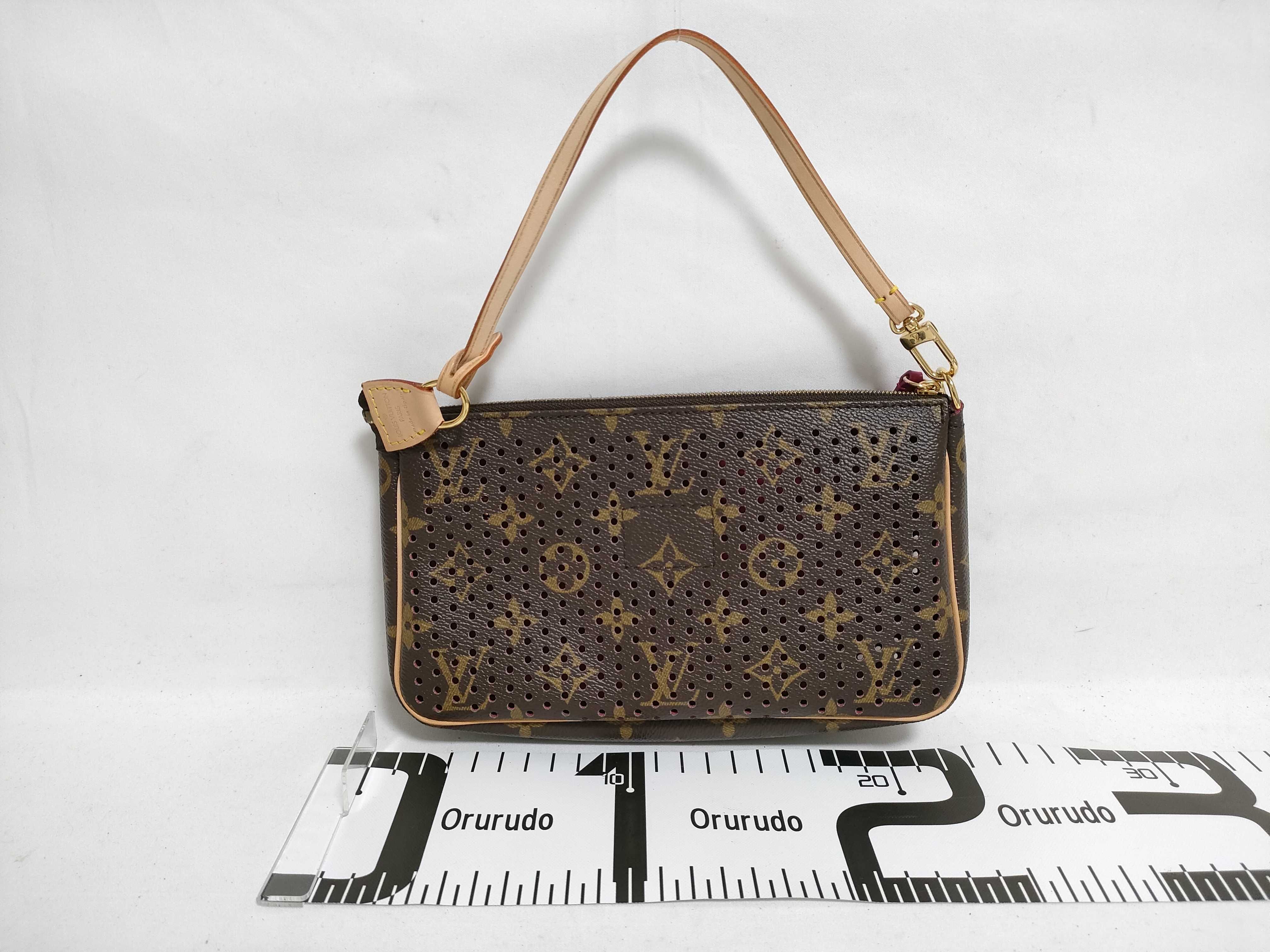 Monogram LV Pochette Accessoires M95183 Handbag — view 2