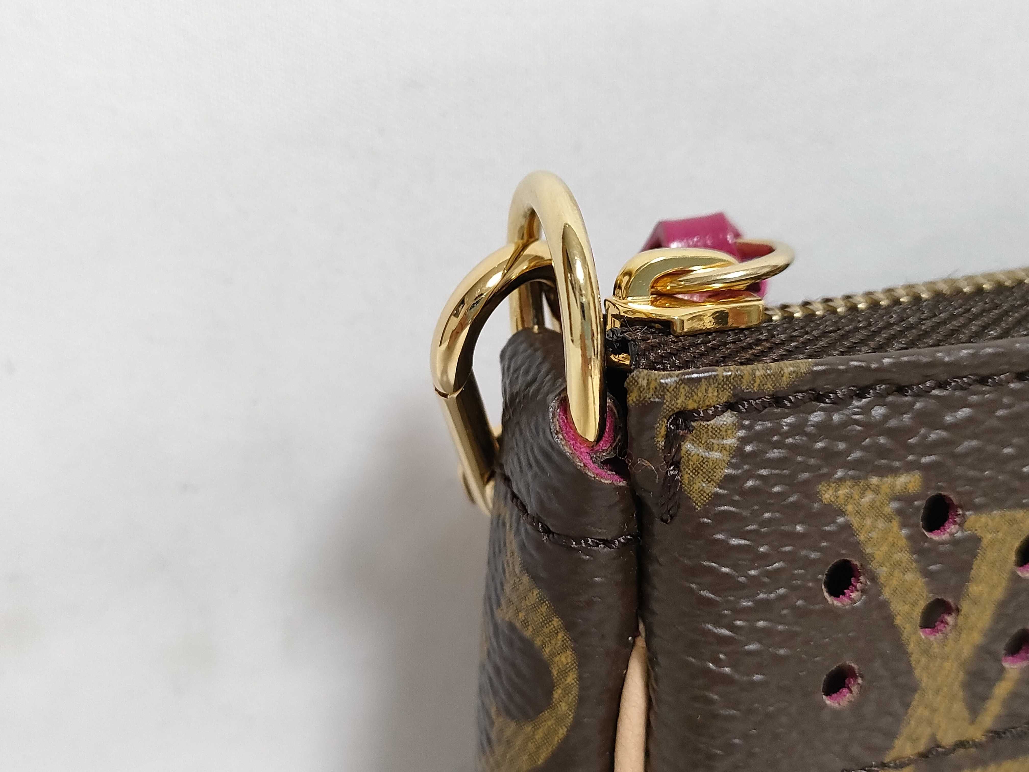 Monogram LV Pochette Accessoires M95183 Handbag — view 5