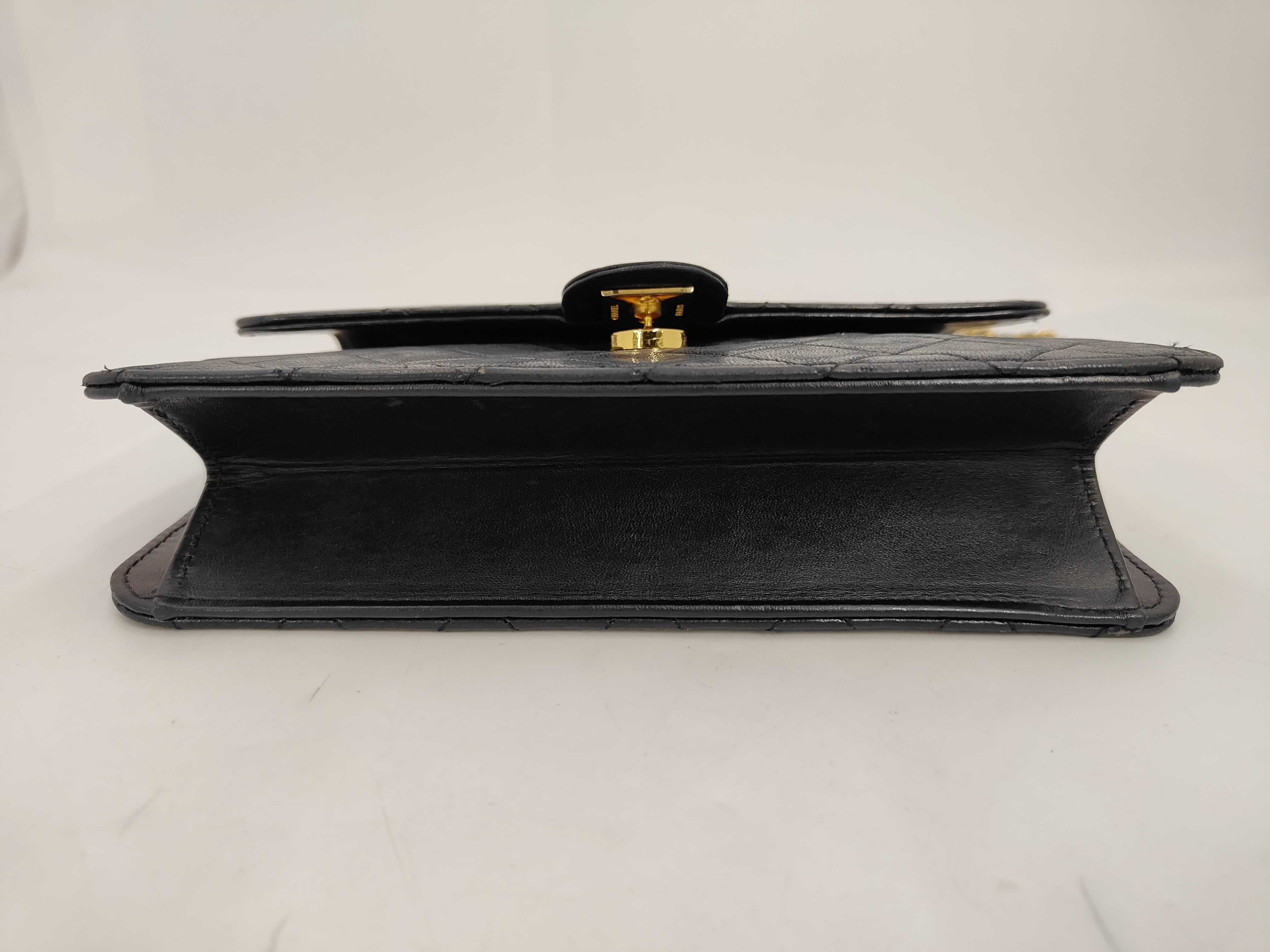 Lambskin Chain Shoulder Bag Cocoma — view 6