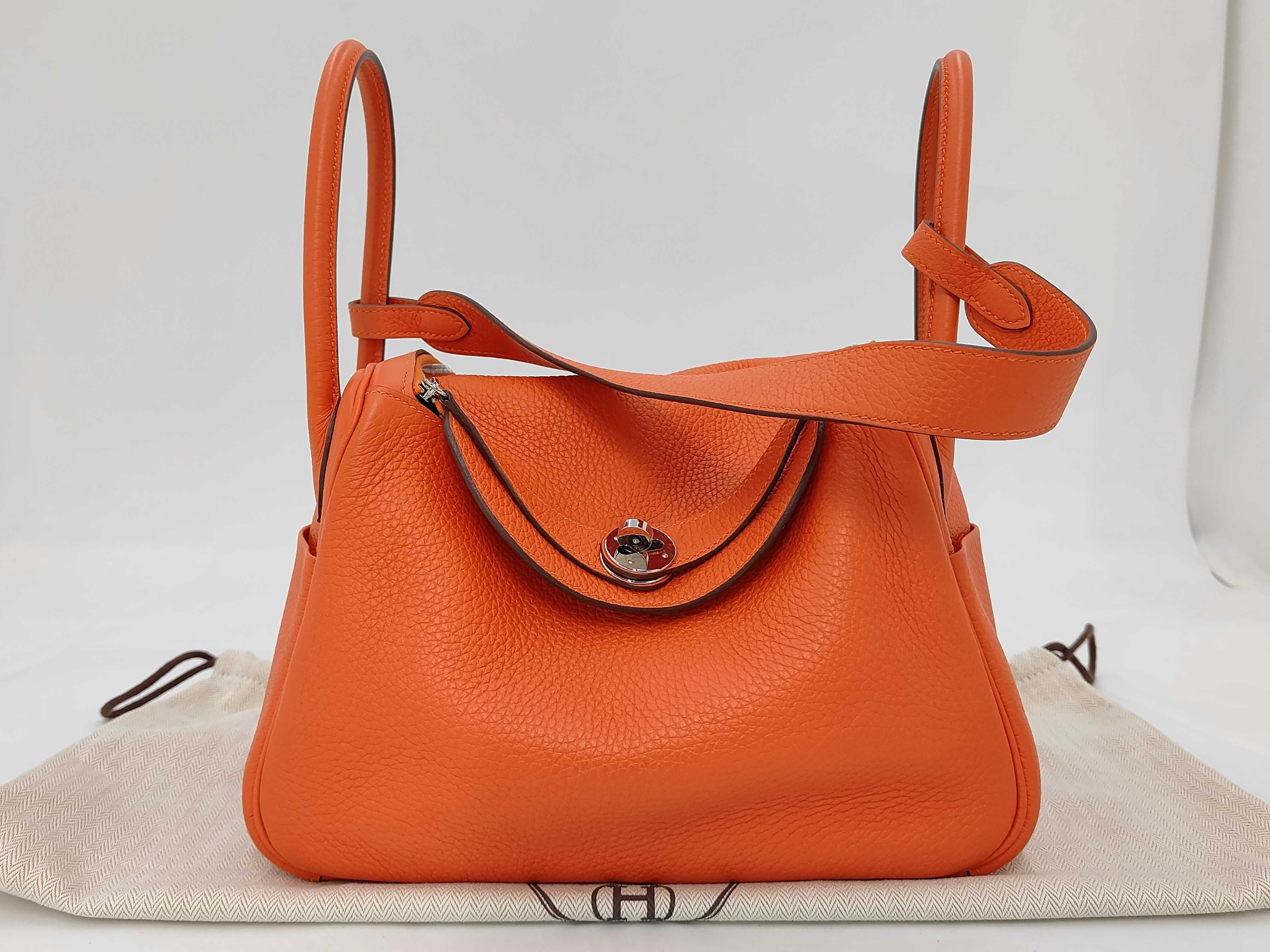 Lindy 26 Taurillon Clemence Orange Z Stamp Handbag