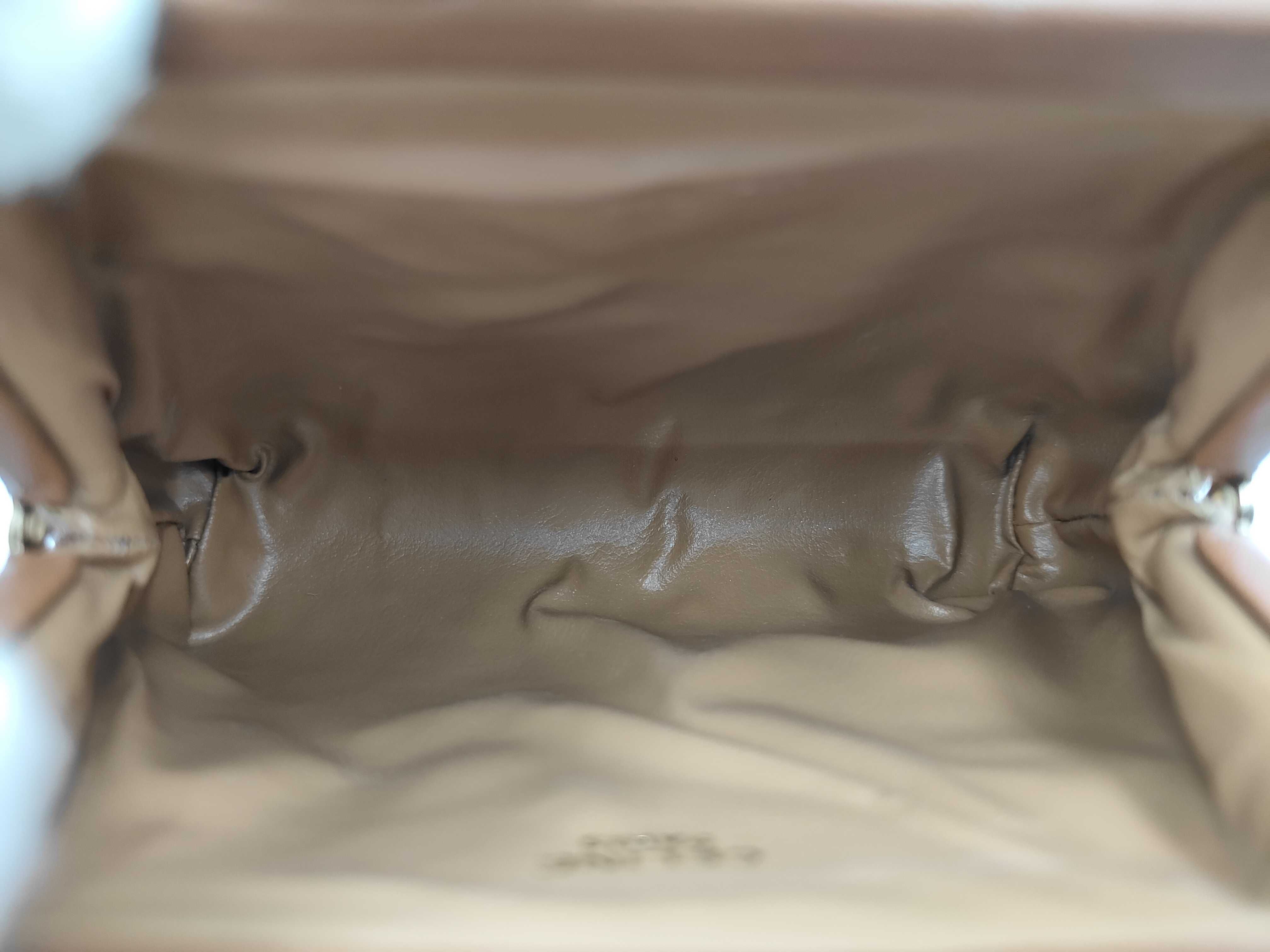 Coin Case — view 5