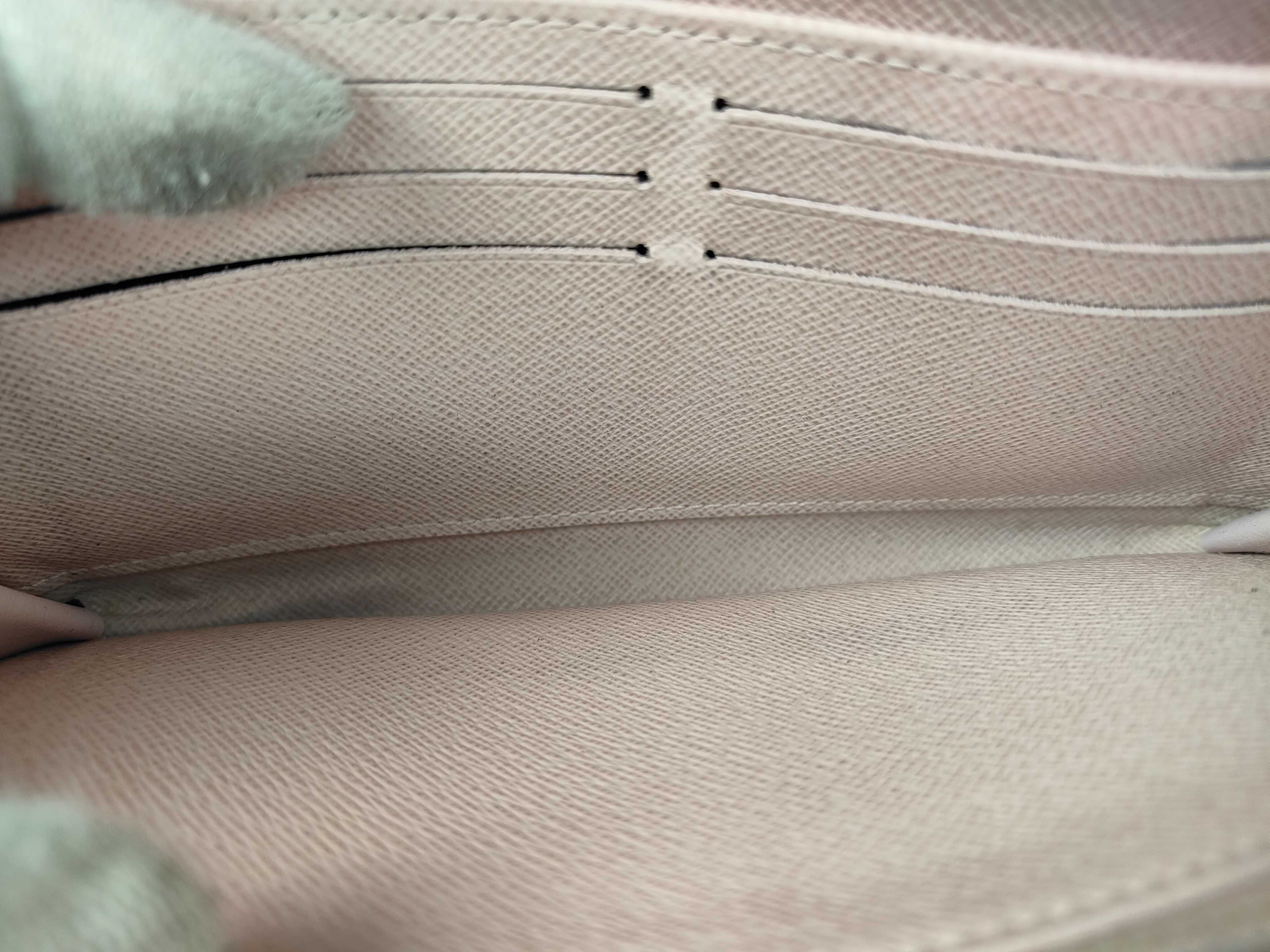 Epi Zippy Wallet — view 15