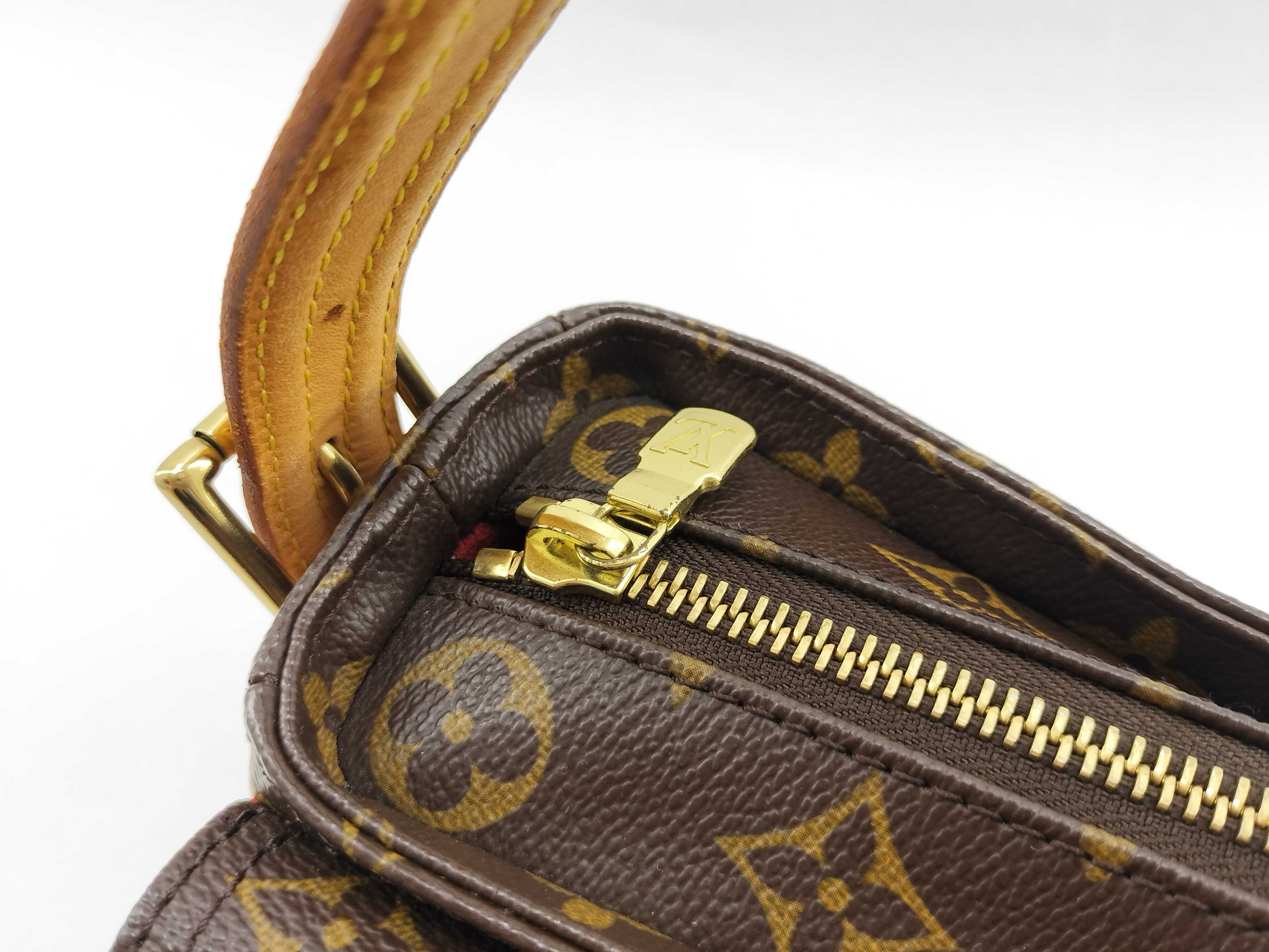 Monogram Viva-Cite MM Shoulder Handbag — view 5